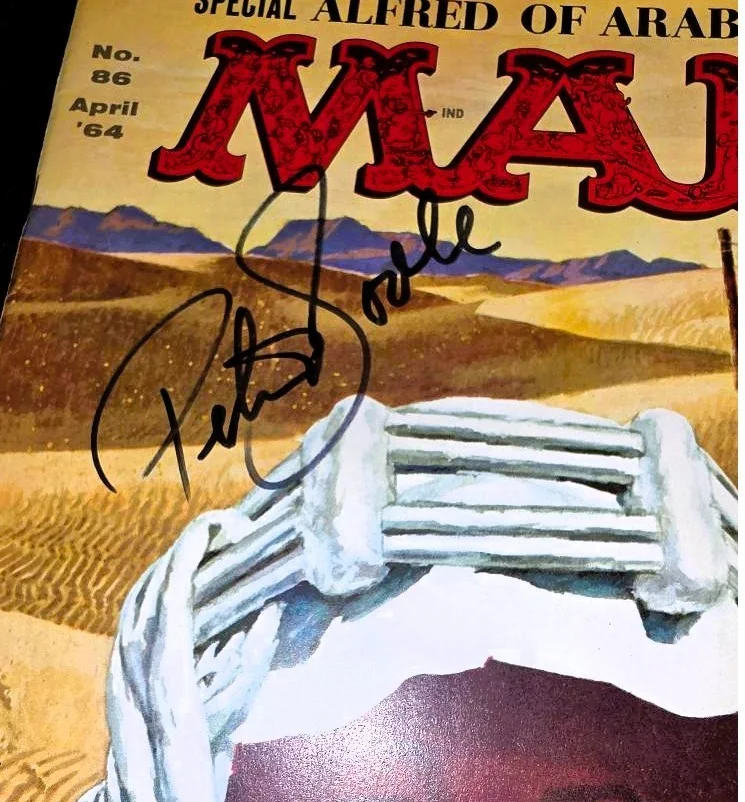 Peter O'Toole — PETER O'TOOLE signed MAD MAGAZINE... 1964 issue. With UACC COA, изображение 4