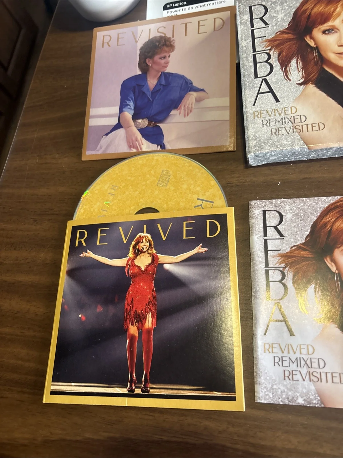 REBA MCENTIRE signed/autographed REVIVED REMIXED REVISITED 2021 Missing 1 Disc, image 5