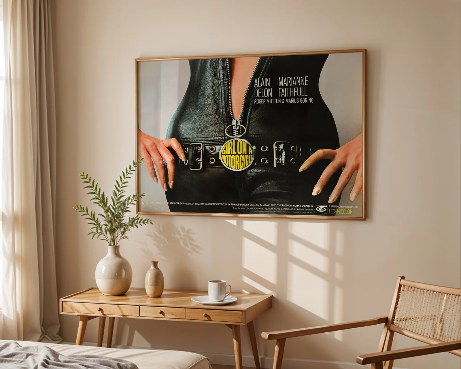The Girl on a Motorcycle - 1968 Avant-Garde Restored 30" x 40" UK Quad Poster, изображение 5