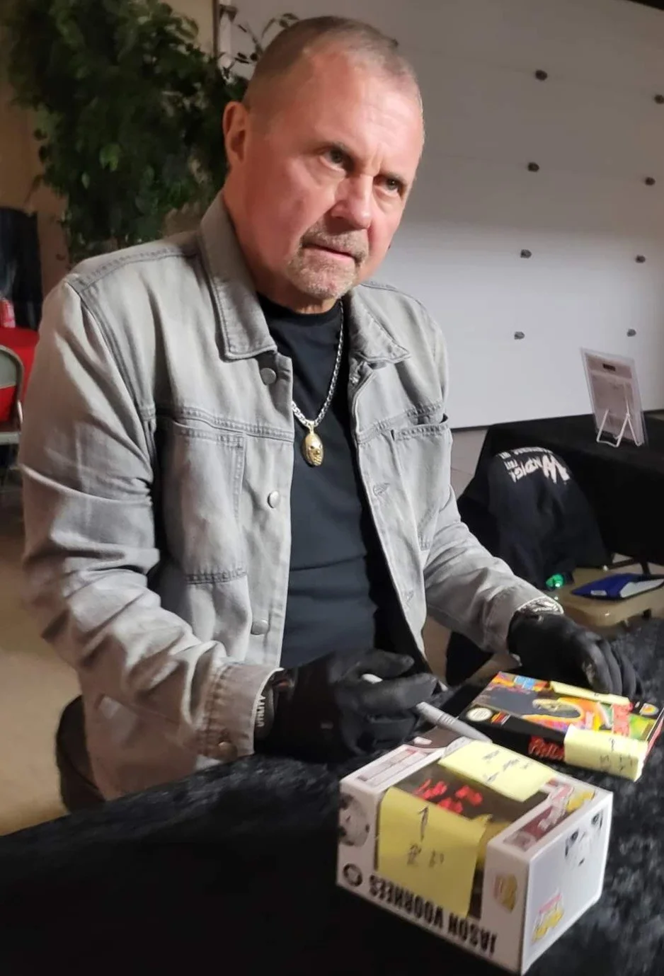 Kane Hodder — Kane Hodder Signed Funko Pop! Jason Voorhees 01 Figure Friday the 13th, image 2
