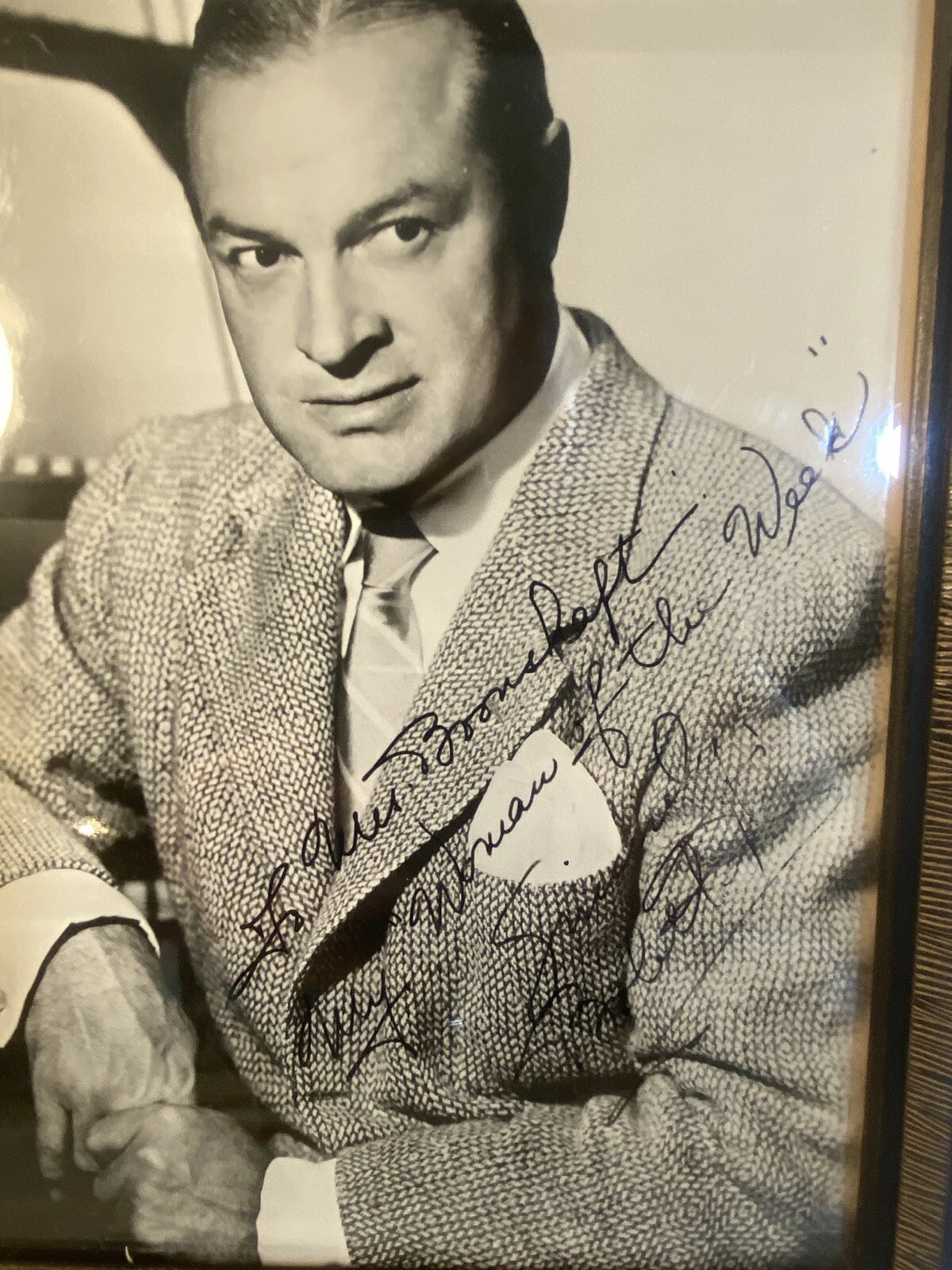 Bob Hope — Signed Personalized Framed Photo Bob Hope 8 X 10” To “My woman of the week”, изображение 2