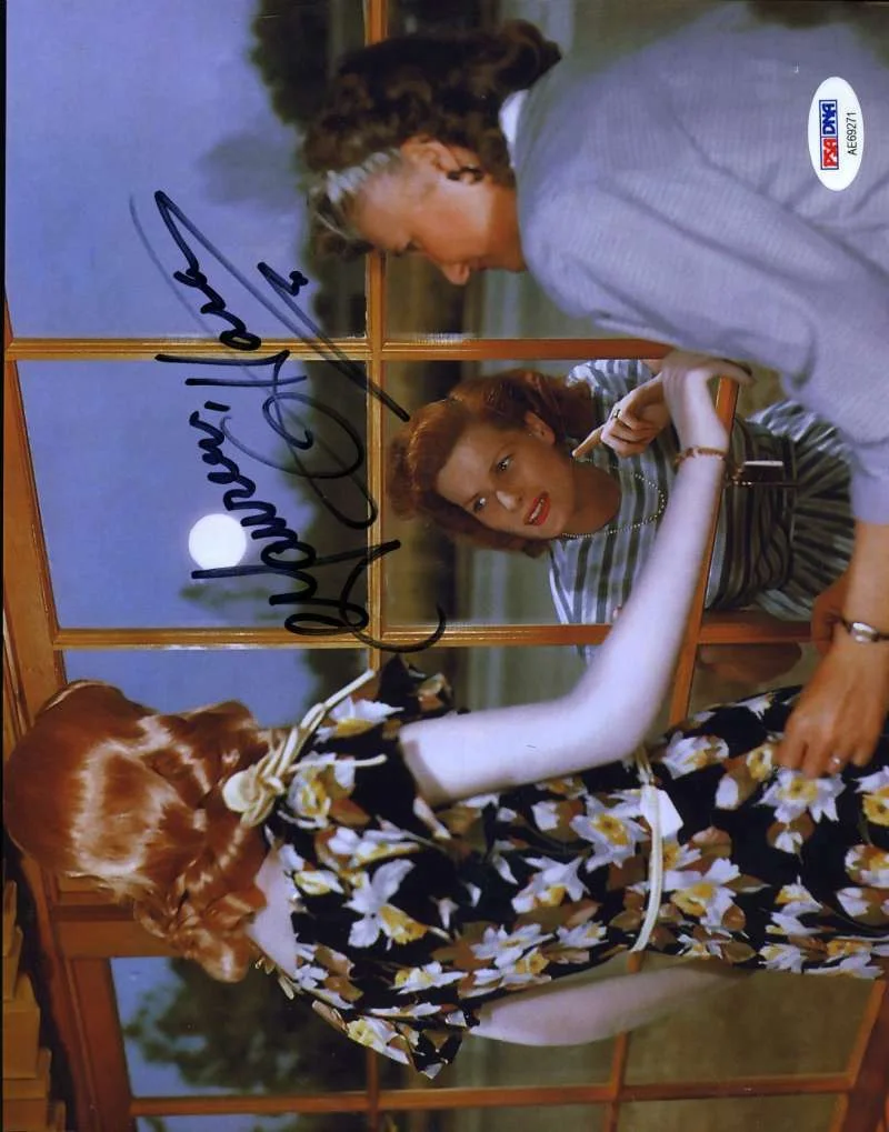 MAUREEN O`HARA — Maureen O`hara Psa Dna Loa Hand Signed 8x10 Photo Original Autograph