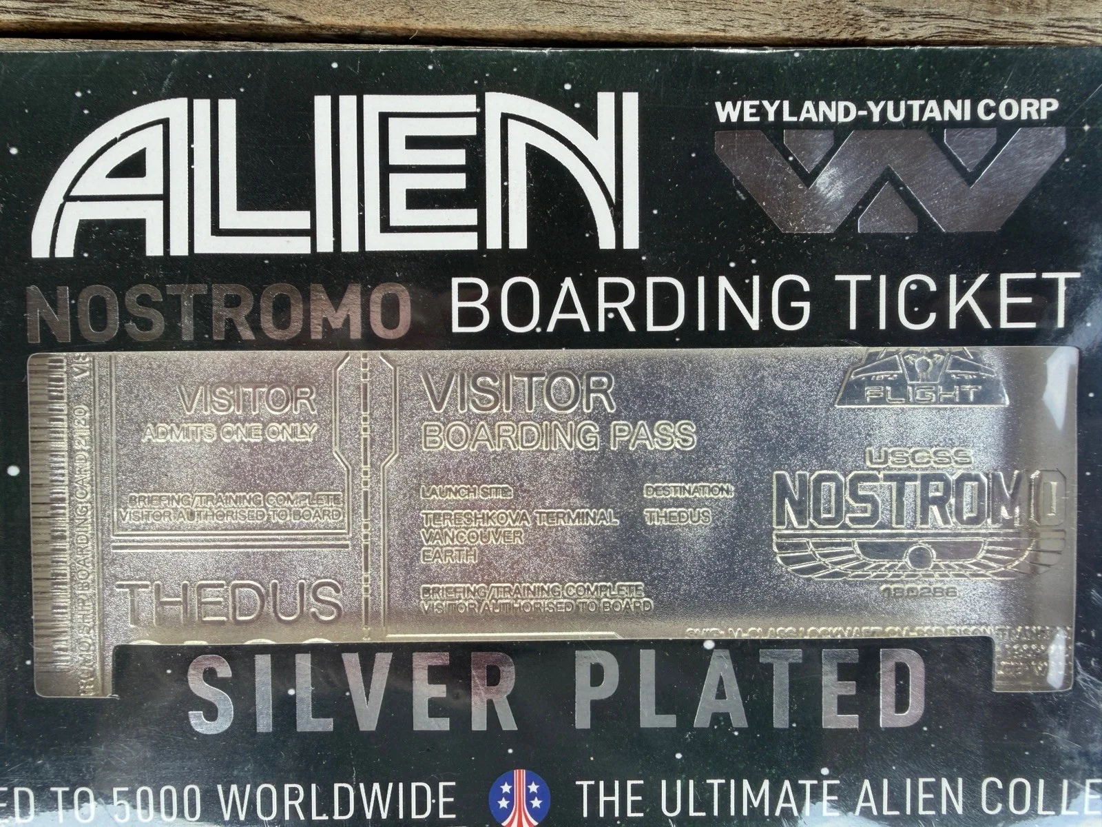 ALIEN LIMITED EDITION SILVER PLATED NOSTROMO BOARDING TICKET - NEW AND SEALED, изображение 3