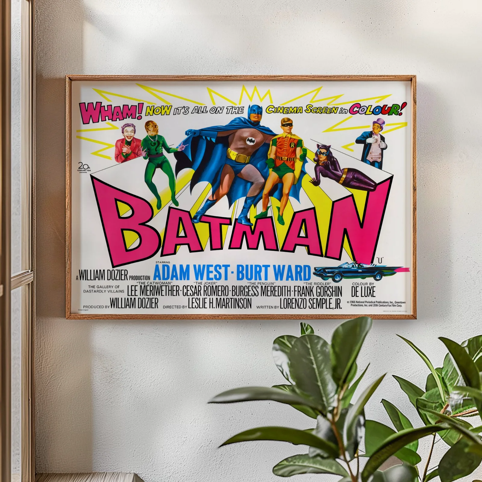 Batman - 1966 Family / Action Movie Restored 30" x 40" UK Quad Poster, изображение 2