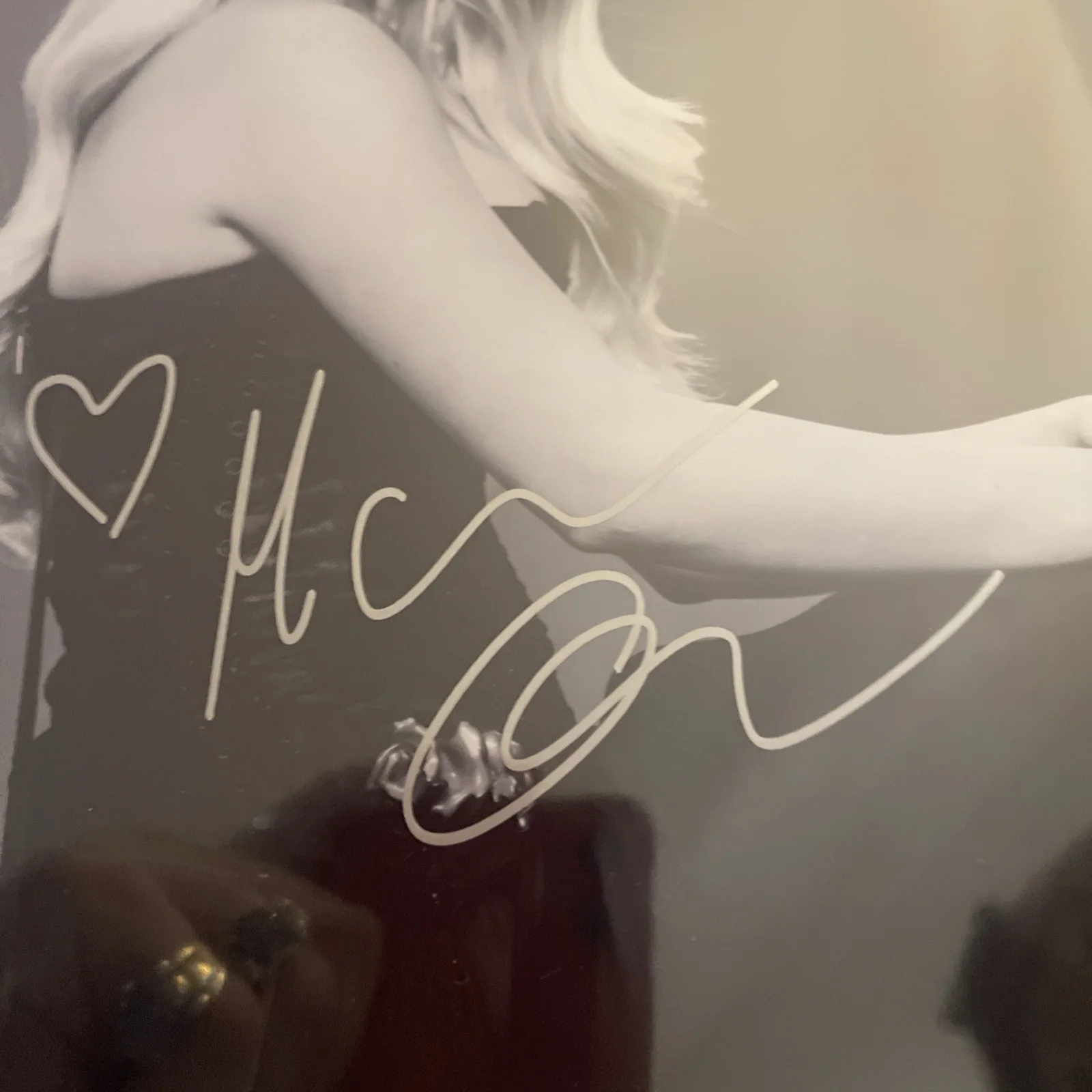 Mckenna Grace — Mckenna Grace Signed GHOSTBUSTERS 8x10" Authentic Original Autograph w/COA, image 2