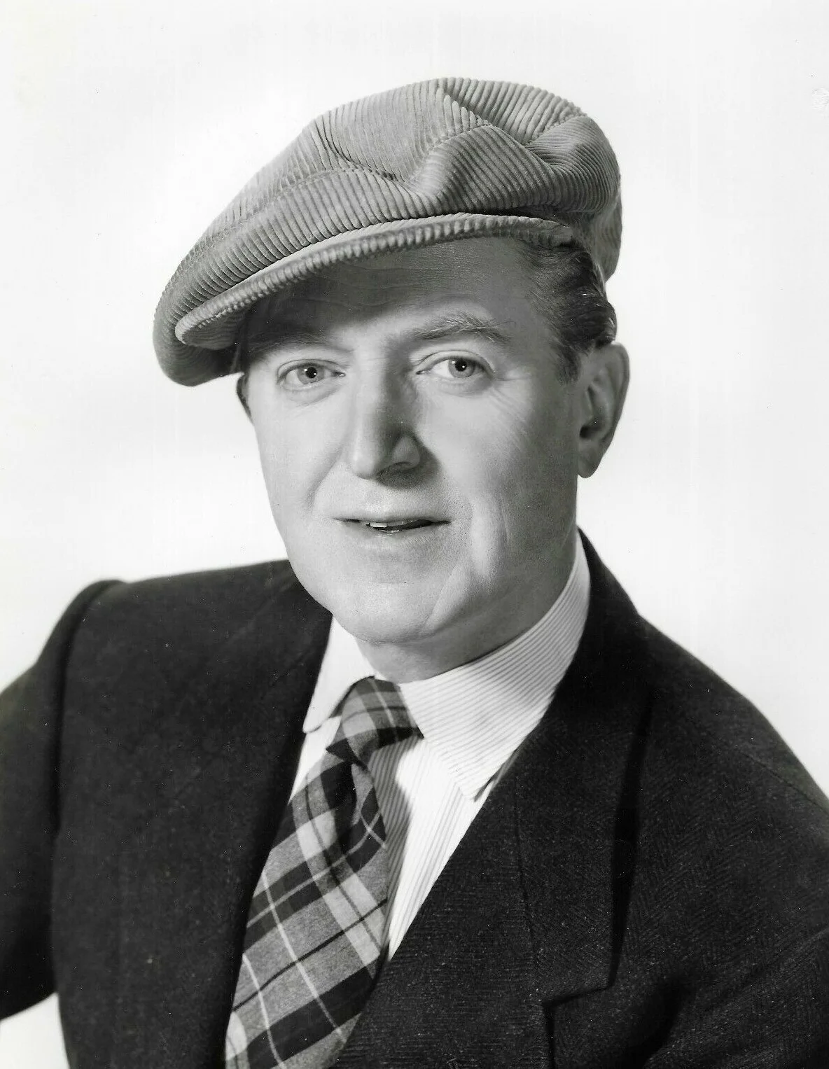 Vintage Studio Photo British Actor Jack Warner Flat Cap Dixon 10" x 7 3/4", image 2