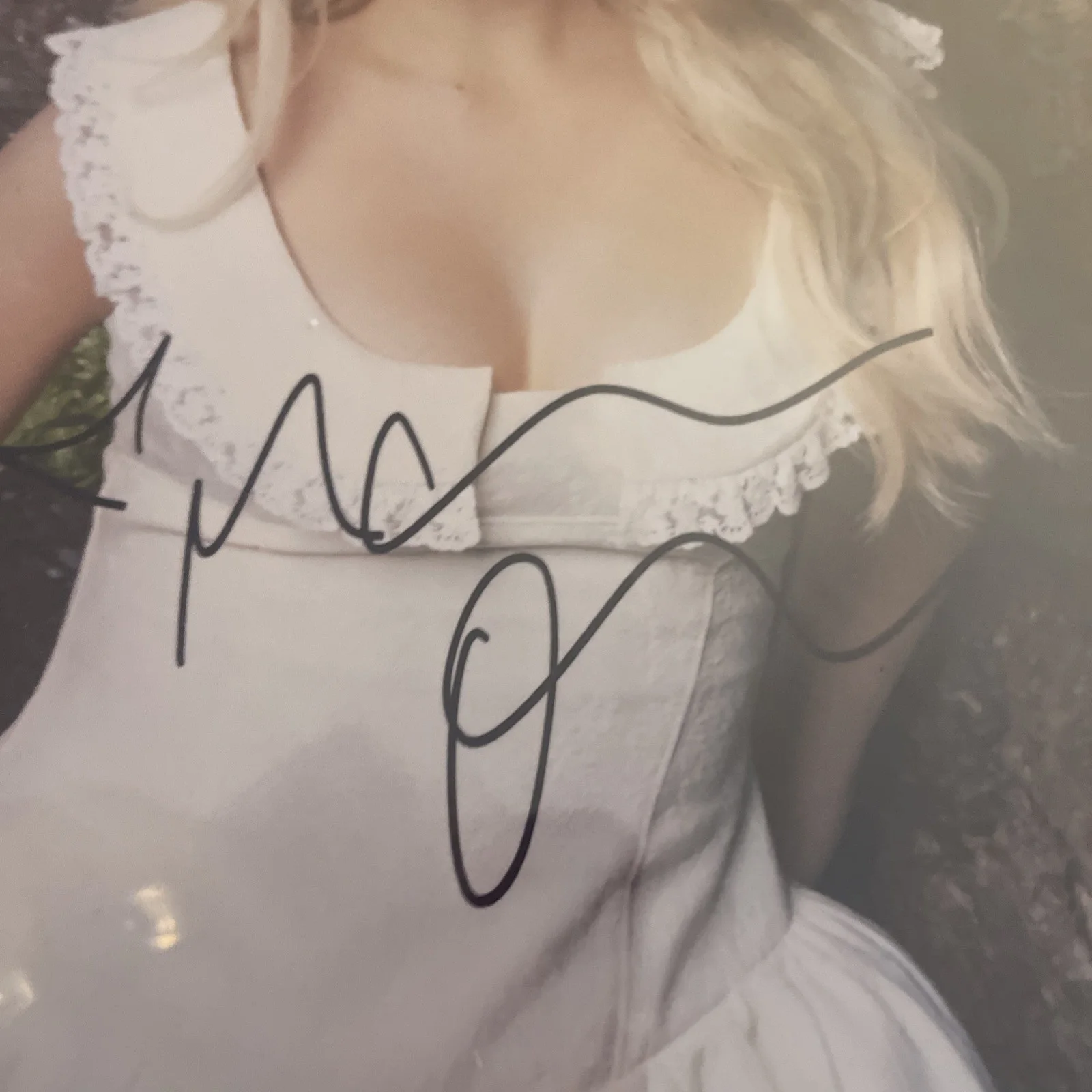 Mckenna Grace — Mckenna Grace Signed Scooby Doo8x10" Authentic Original Autograph w/COA, image 2