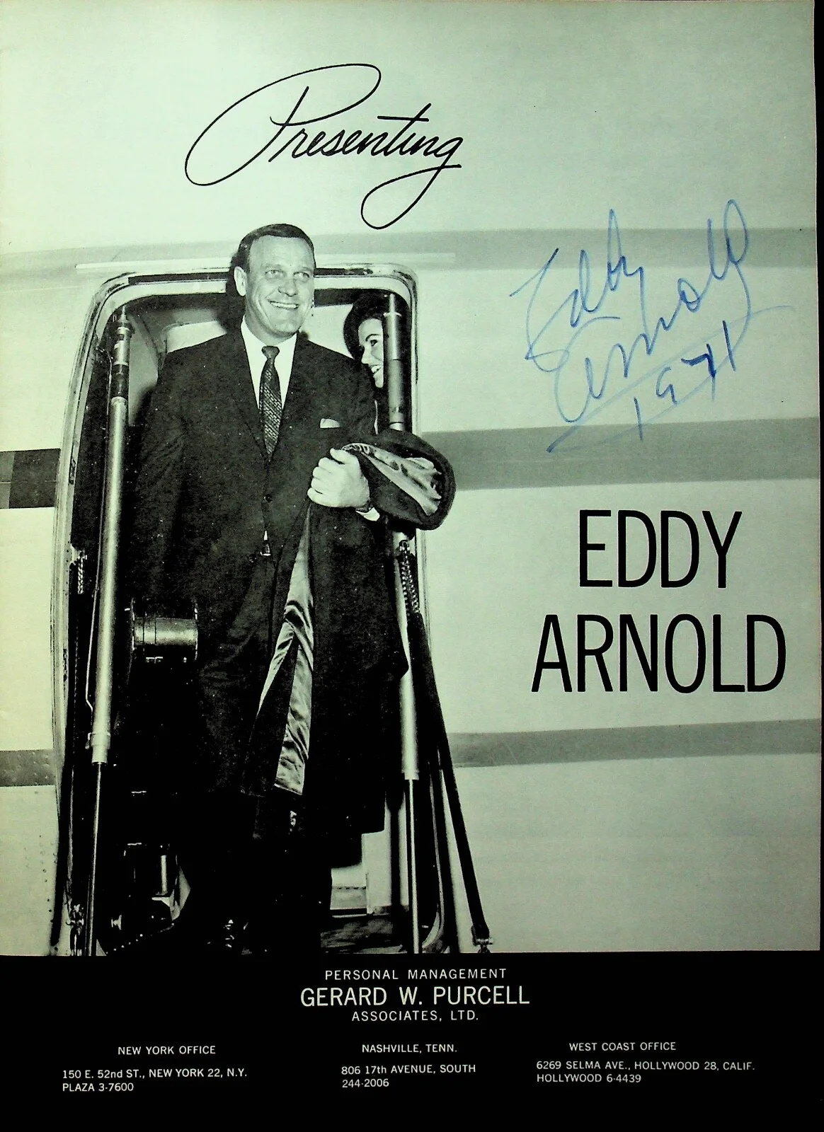 1971 SIGNED "PRESENTING EDDY ARNOLD" BOOKLET - E14-C, image 4