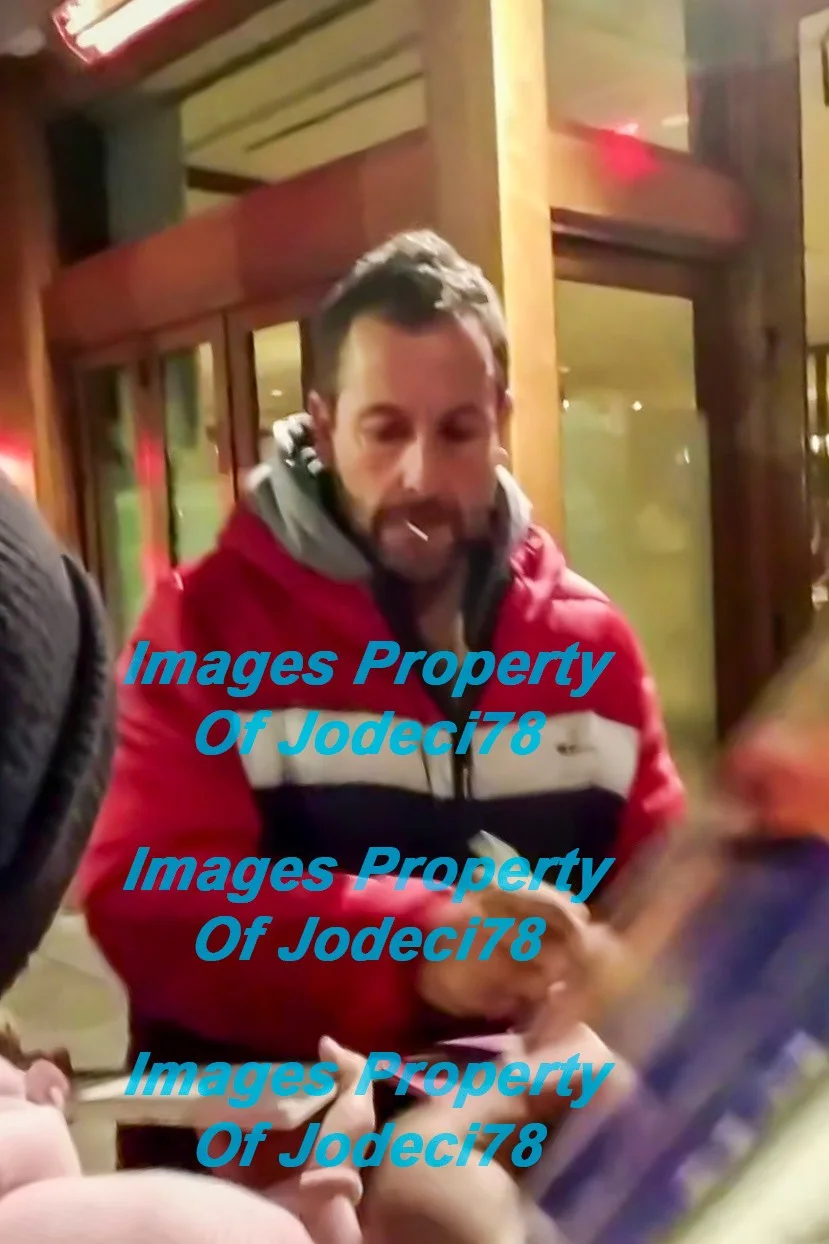 Adam Sandler — Adam Sandler Signed Happy Gilmore GO IN YOUR HOLE 8x10 Photo PROOF JSA E, изображение 4