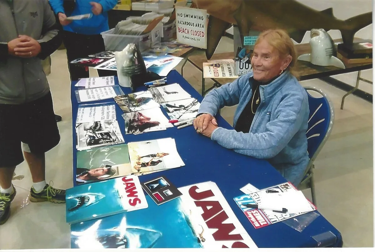Jaws 1st victim — Day of the Animals autographed 11x17 photo by Jaws 1st victim JSA Certified, изображение 4