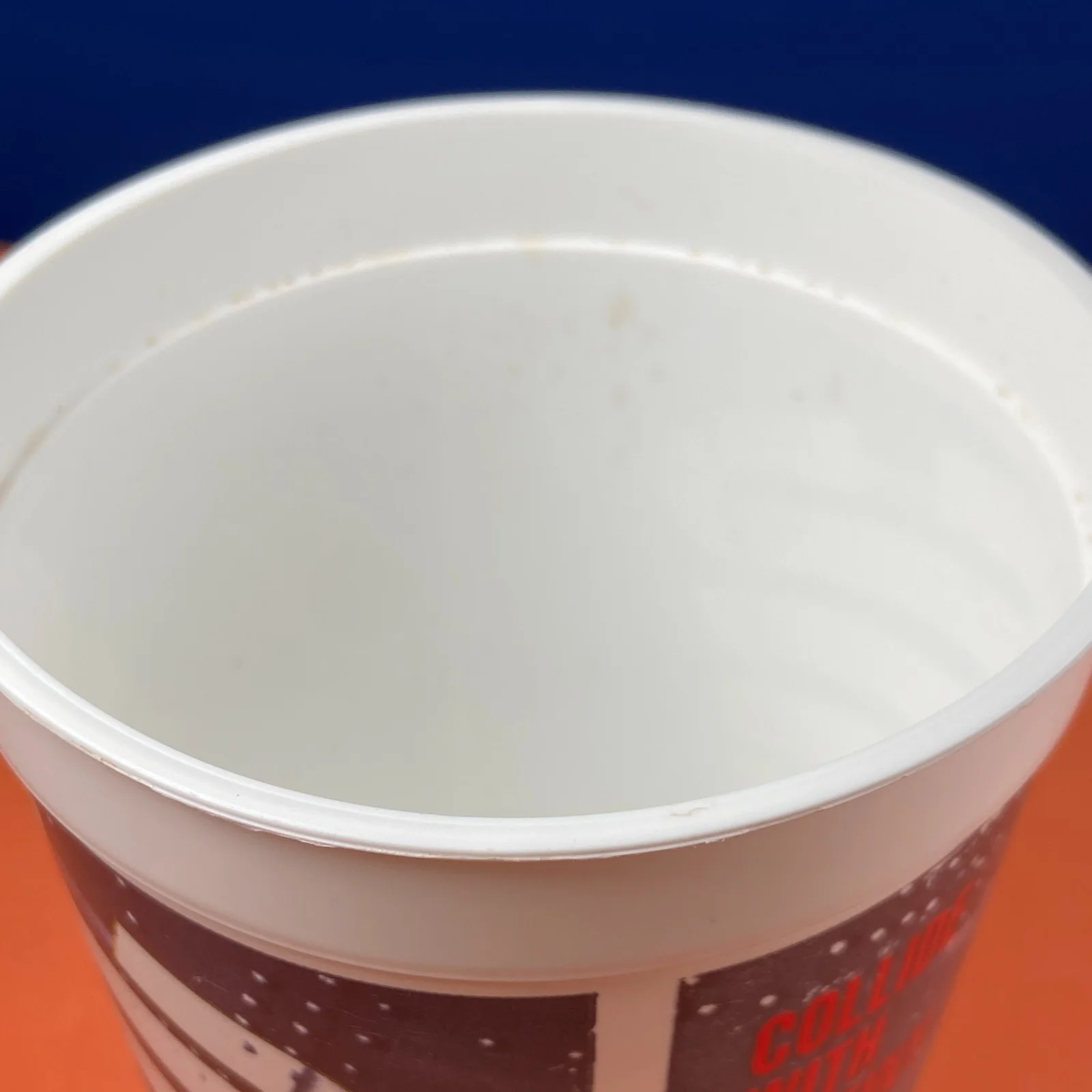 Titanic cinema cup from American cinema 1997 original cup great condition, image 4
