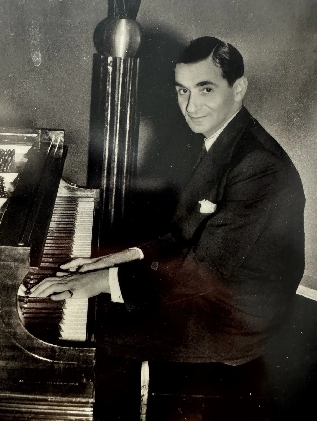 Irving Berlin Signed Cut Signature Custom Photo Autograph - Music - LTD Series, image 2