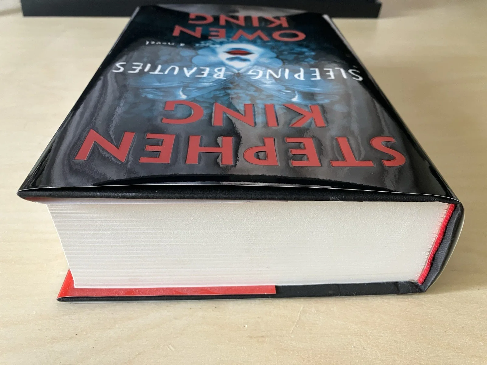 Stephen King, Owen King — Stephen and Owen King / Sleeping Beauties / Signed Slipcased Hardcover / 2017, изображение 4