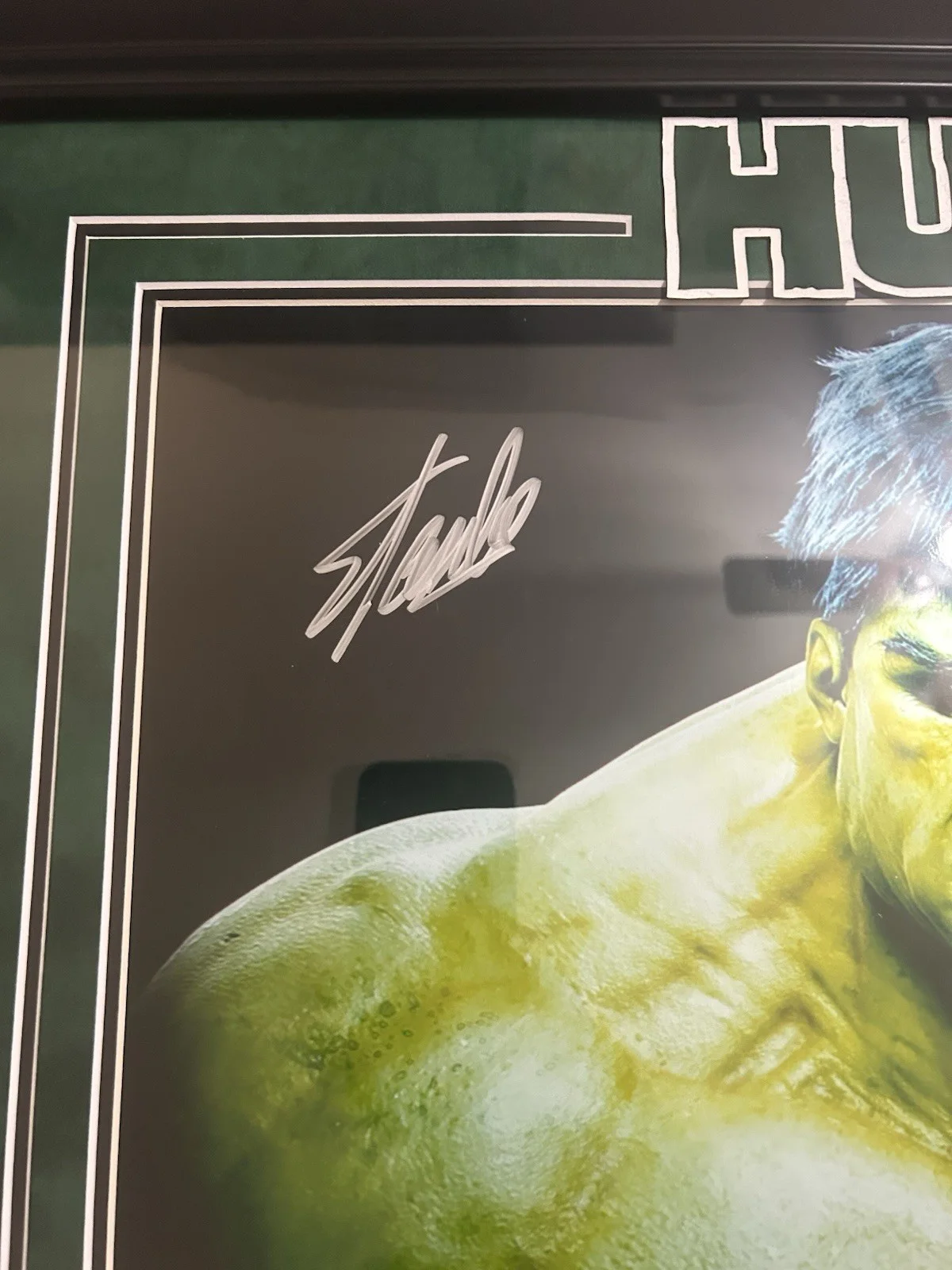 Stan Lee — Stan Lee Signed 16x20 Hulk Framed Jsa And Excelsior, image 2