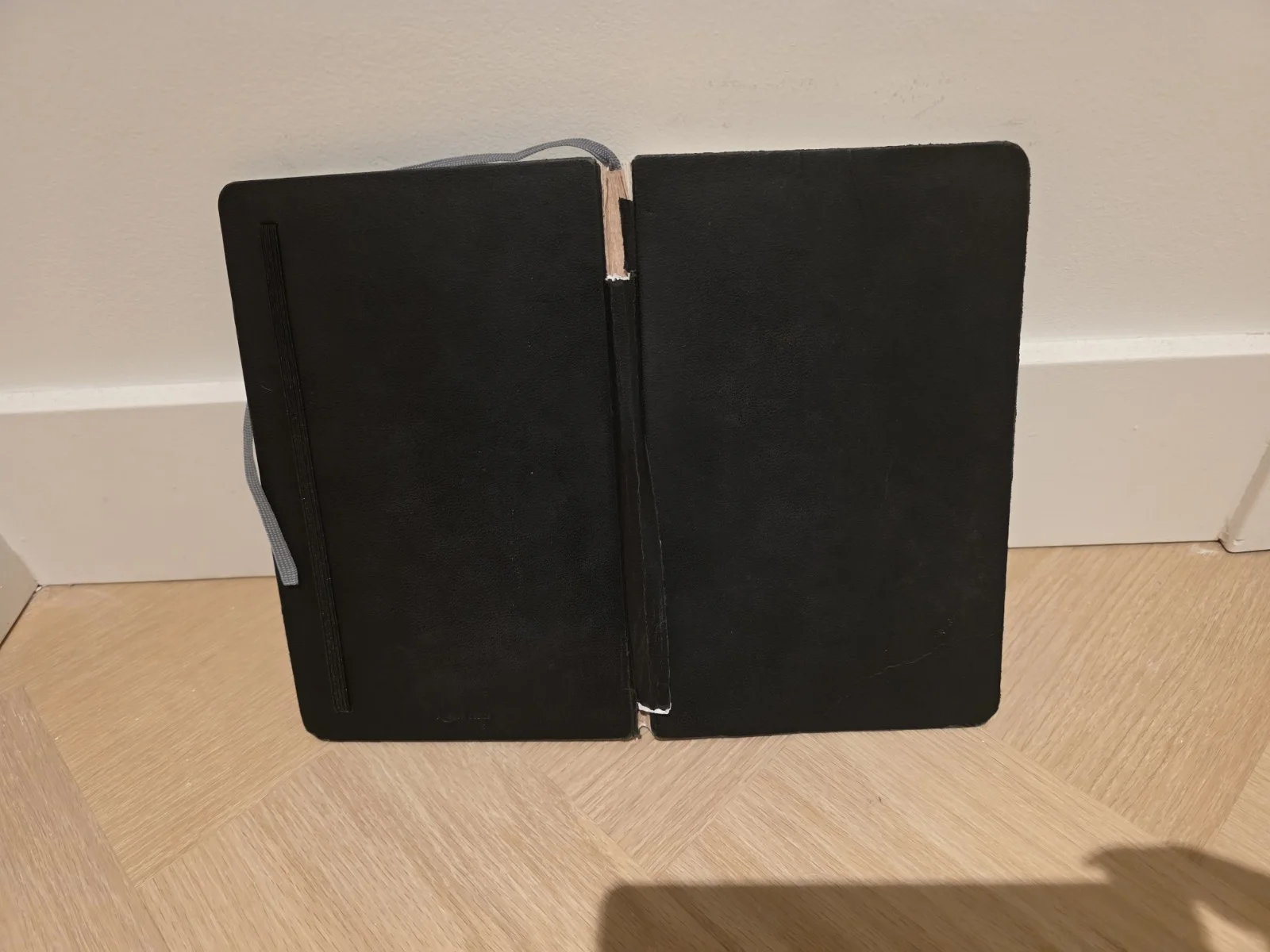 Signed Original Notebook From YMS, image 2