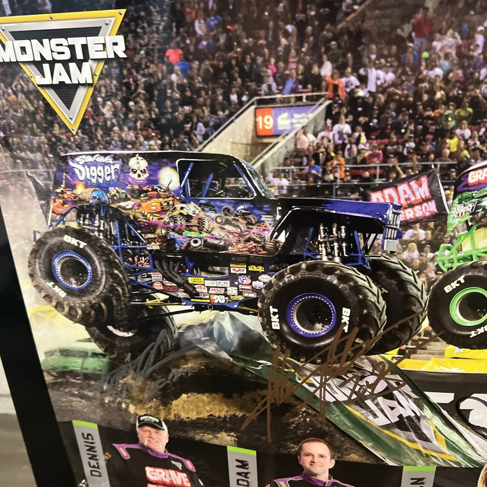 Grave digger team signed Autograph poster memorabilia 24” x 18”, image 4