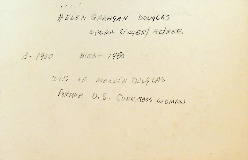 Helen Gahagan Douglas Autograph Signed Index Card Actress Congress 3 x 4 3/4, изображение 2
