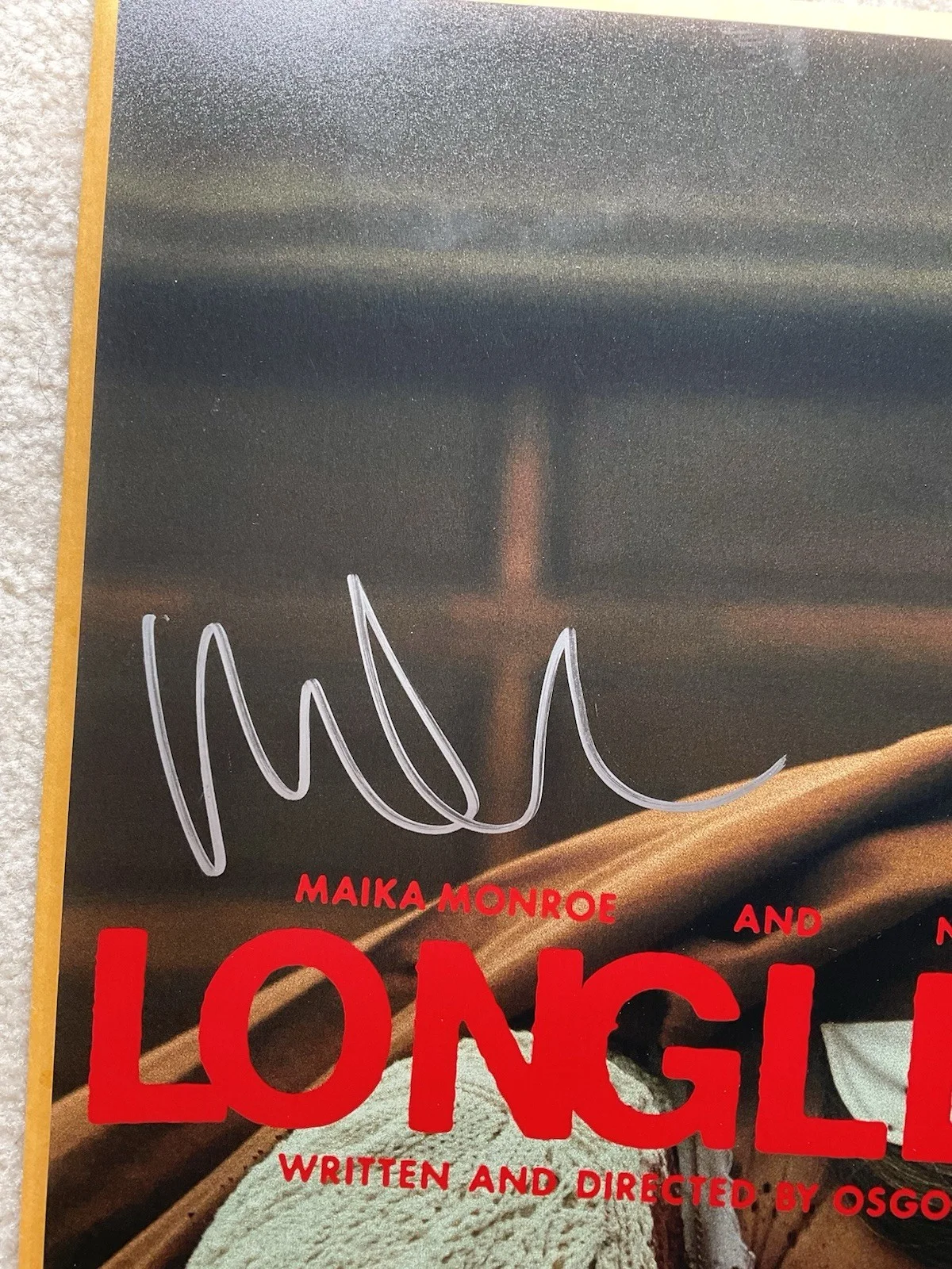 Maika Monroe — Maika Monroe signed 12x18 SWAU Longlegs signed photo Osgood Perkins film Horror, изображение 2