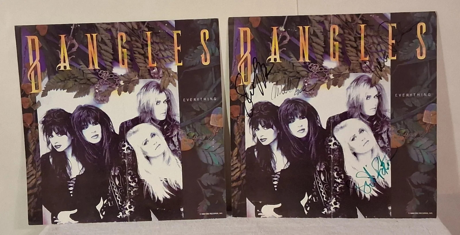VTG 1988 Bangles Signed Everything Album Flat Store Display Signed by All 4, image 2