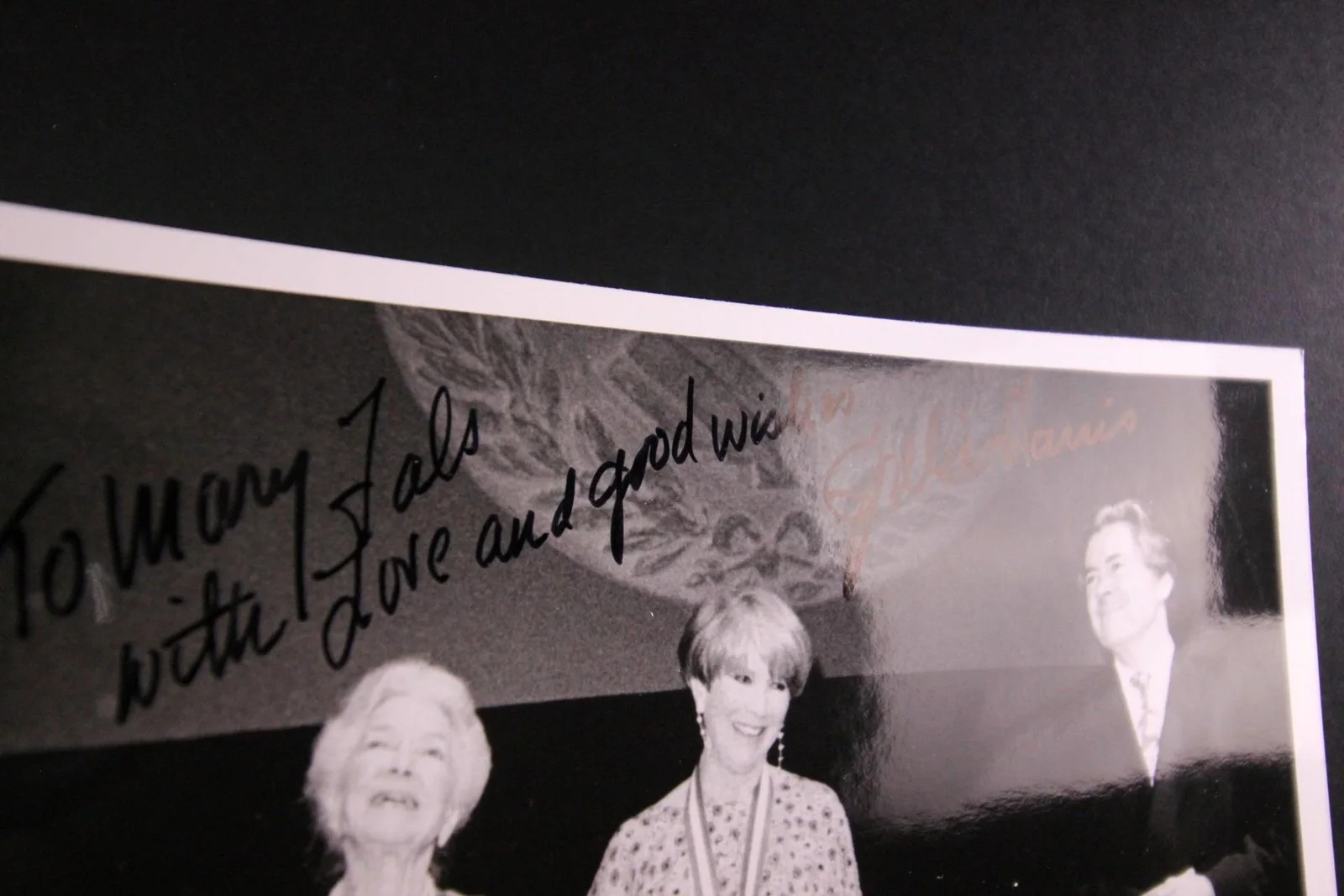 Julie Harris — JULIE HARRIS (1925-2013) (I AM A CAMERA~MEMBER OF THE WEDDING) AUTOGRAPH PHOTO~, изображение 2