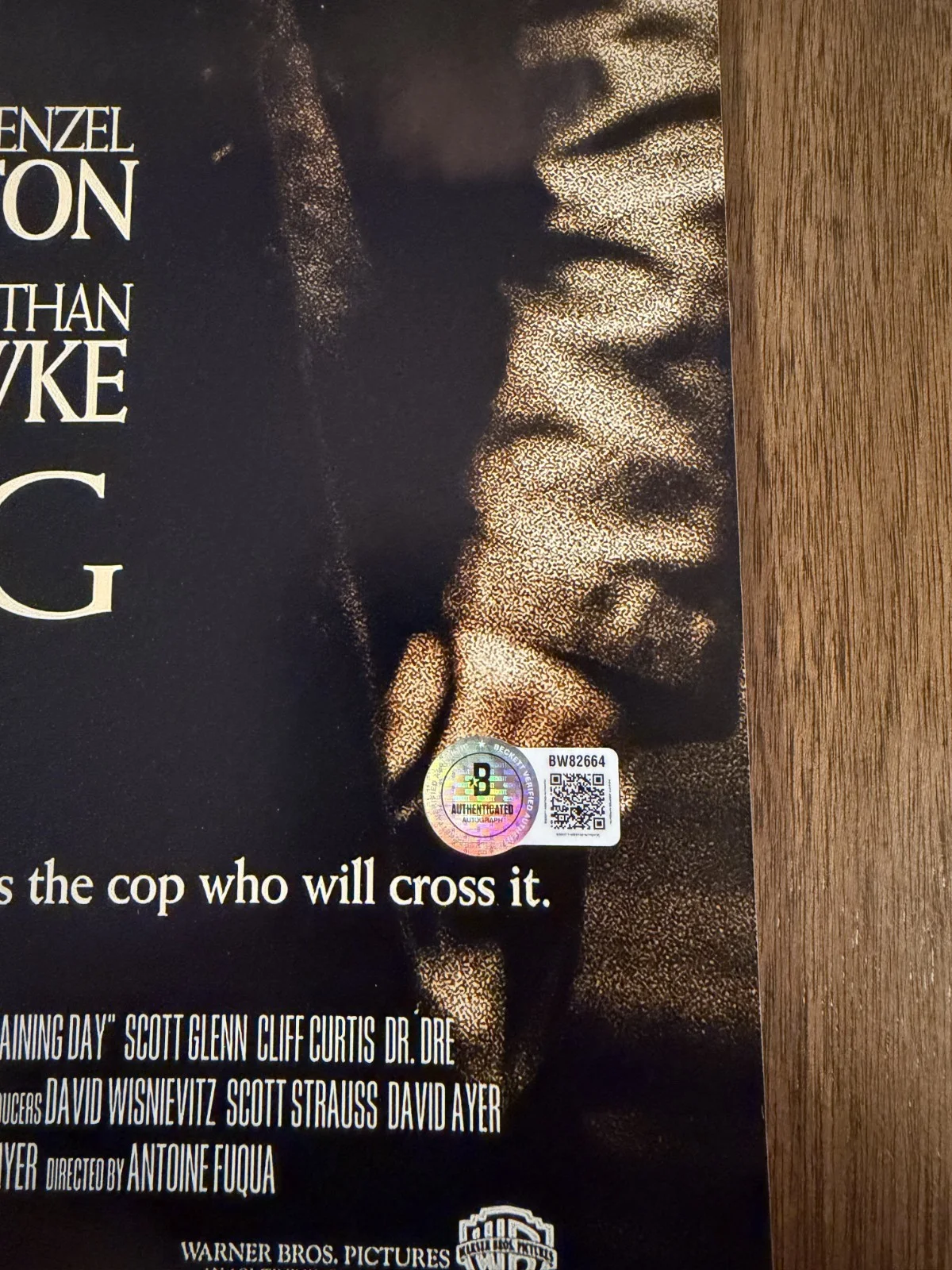 Ethan Hawke ‘Training Day' Signed 12x18 Photo 'Jake' Beckett, image 2