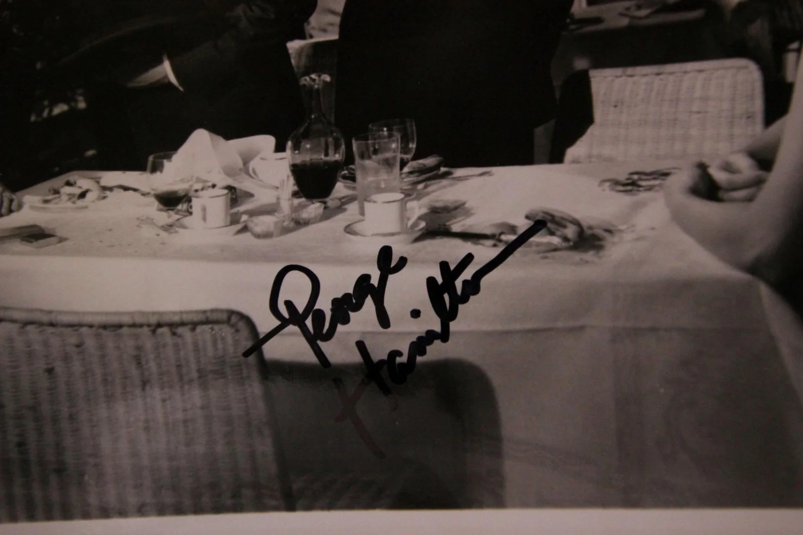 George Hamilton — GEORGE HAMILTON (BULSWORTH~GODFATHER III~HOME FROM THE HILL) AUTOGRAPH PHOTO~, изображение 2