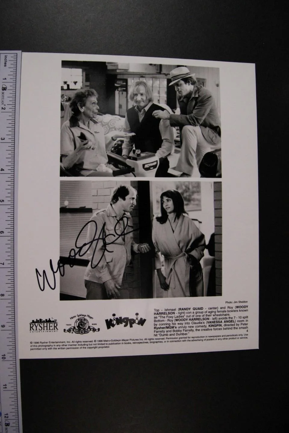 Woody Harrelson — WOODY HARRELSON (WHITE MEN CANT JUMP~NATURAL BORN KILLERS) AUTOGRAPH PHOTO~