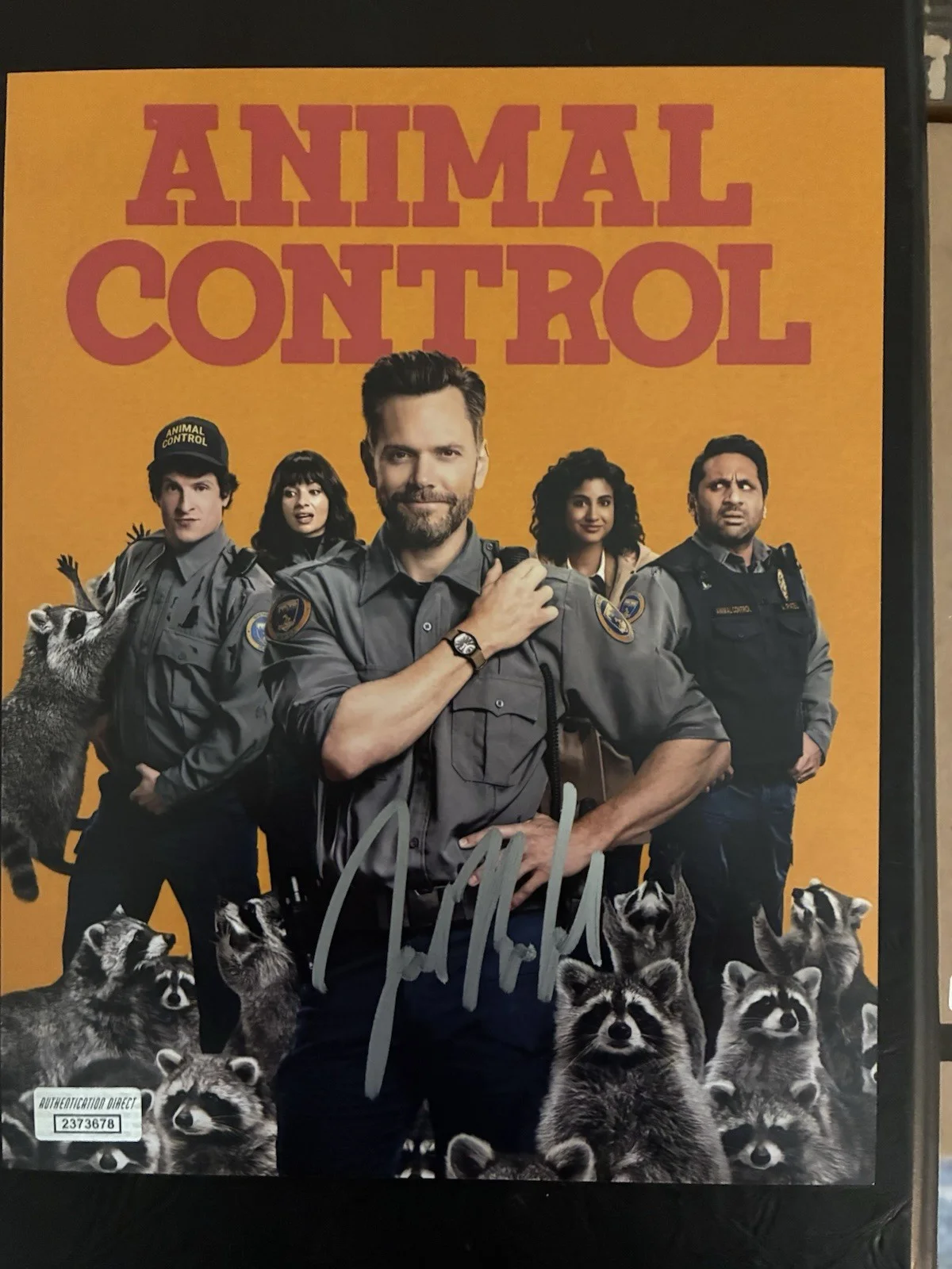 JOEL MCHALE — Joel Mchale Signed 8x10 With COA