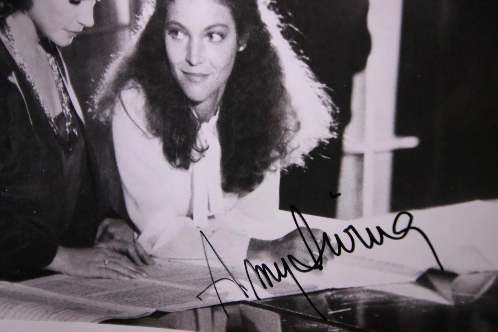 Amy Irving — AMY IRVING (YENTL~THE COMPETITION~ROAD TO MECCA) AUTOGRAPH PHOTO~, изображение 2
