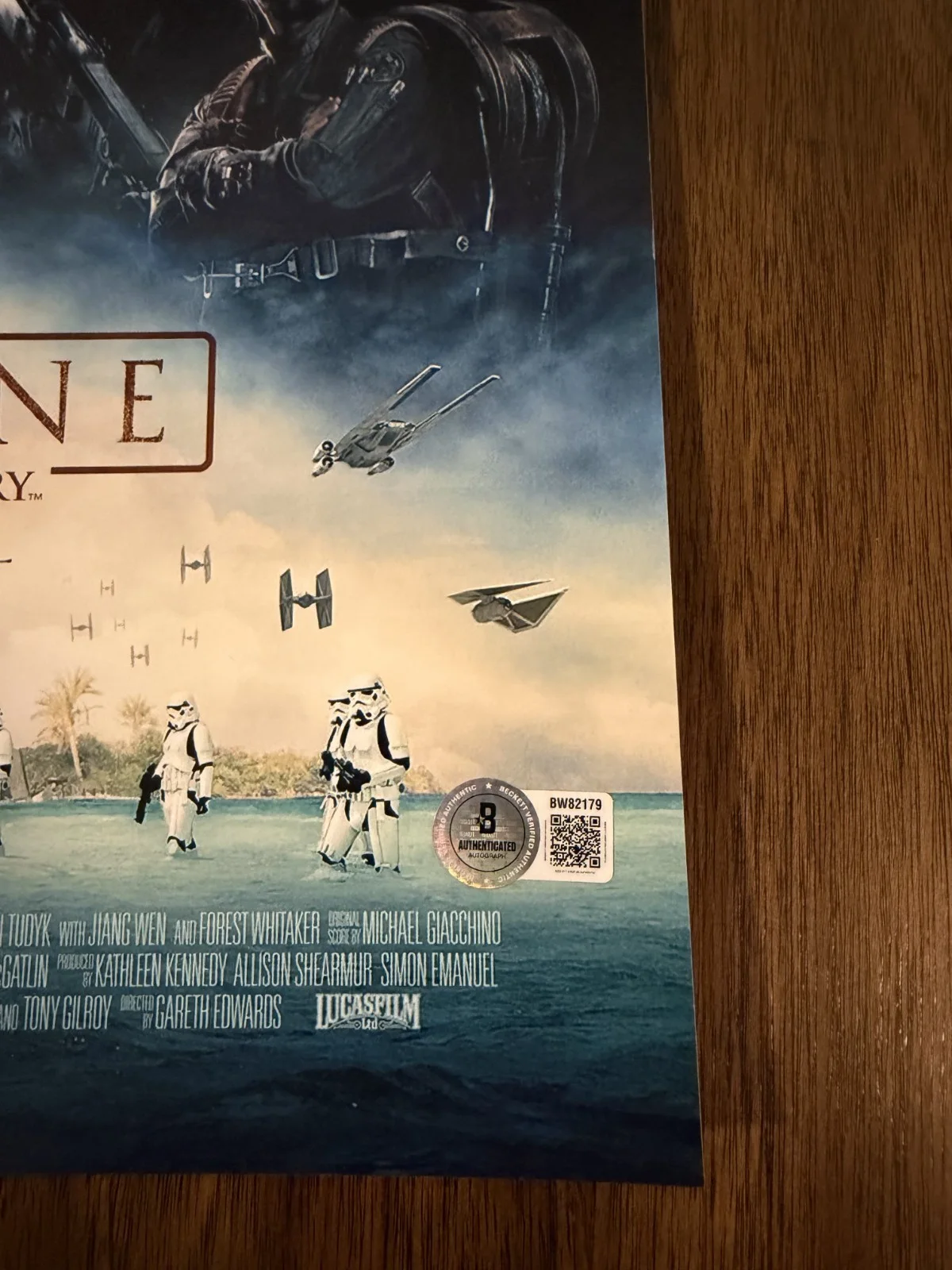 Riz Ahmed ‘Star Wars Rogue One' Signed 12x18 Photo 'Bodhi Rook' Beckett, изображение 2