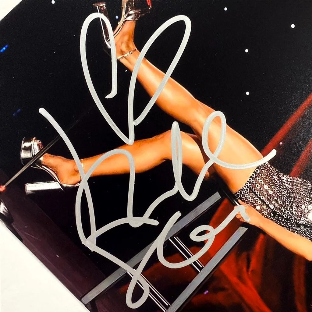 Nikki Glaser signed 11x14 Photo stand up comedian autograph (A) ~ JSA, image 2