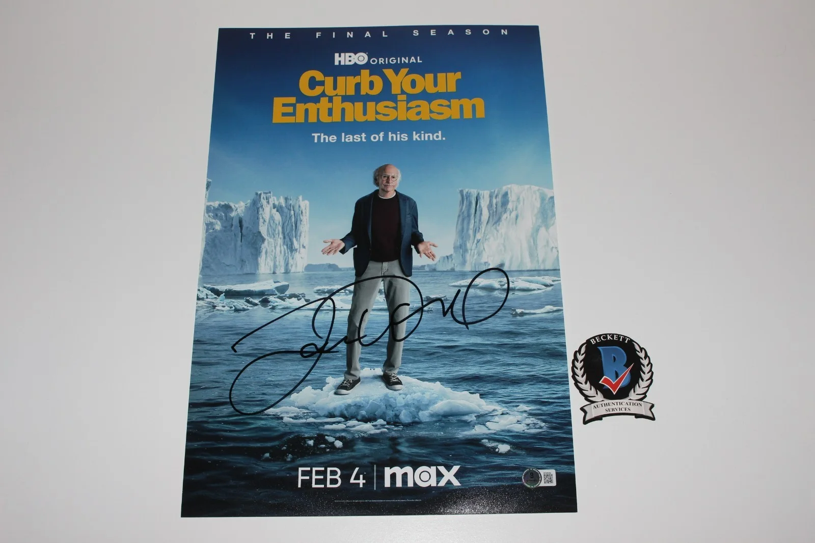 Larry David — LARRY DAVID SIGNED 'CURB YOUR ENTHUSIASM' 12x18 SHOW PHOTO POSTER BECKETT COA, image 3
