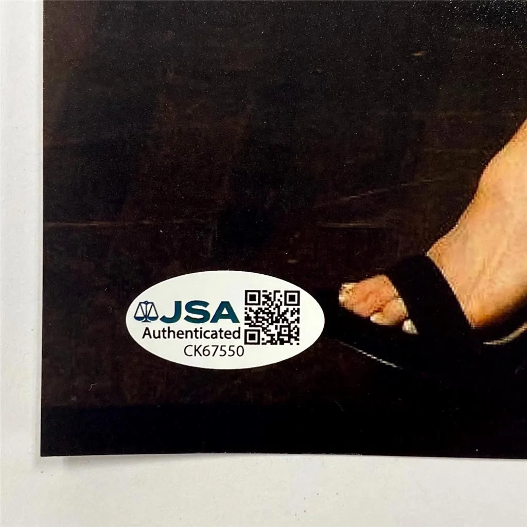 Nikki Glaser signed 11x14 Photo stand up comedian autograph ~ JSA, изображение 3