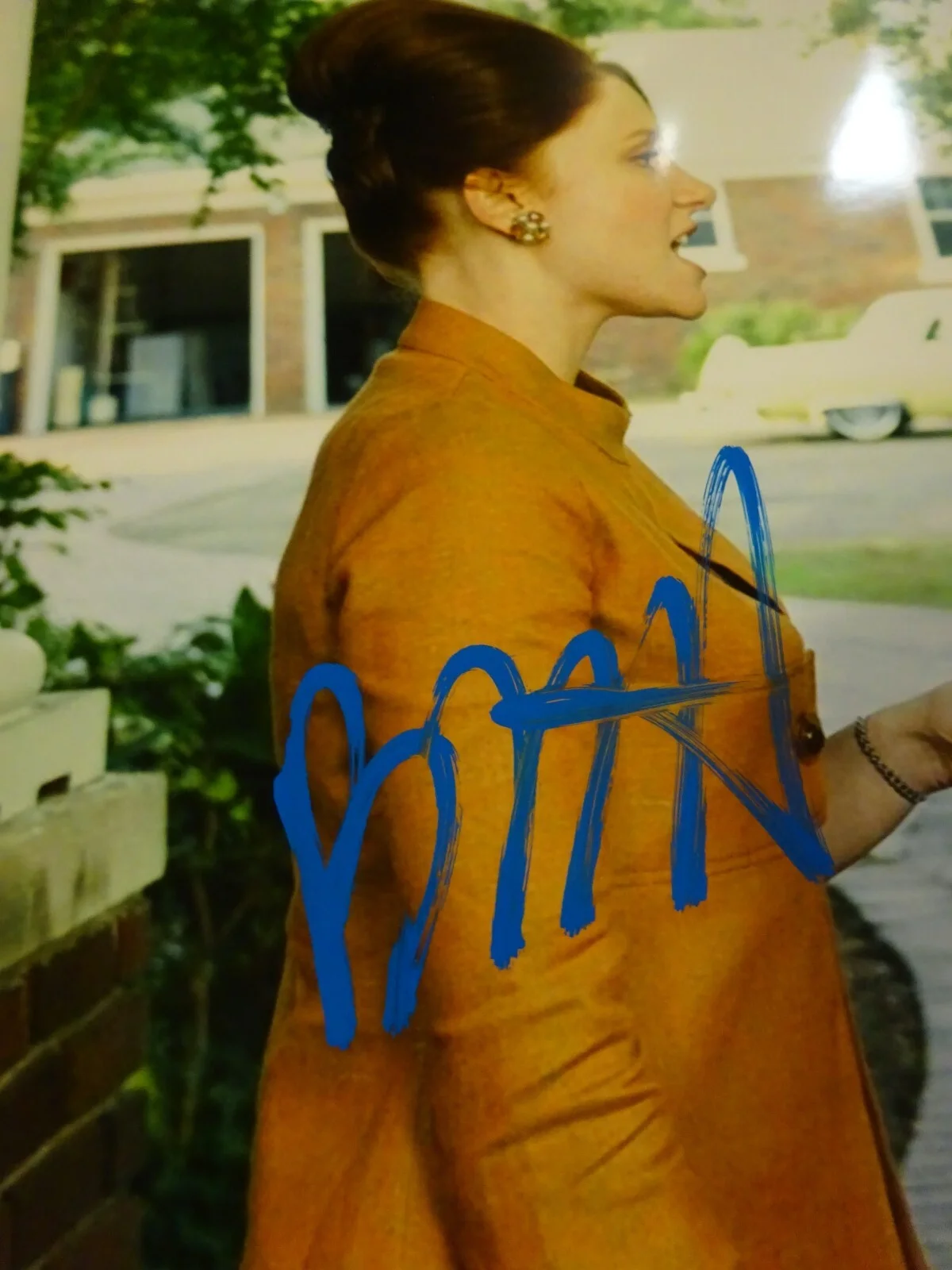 Bryce Dallas Howard, Emma Stone — Autographed Bryce Dallas Howard & Emma Stone Signed 8x10 The Help Photo BAS COA, изображение 4