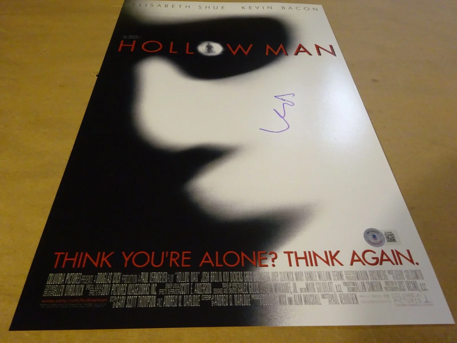 Kevin Bacon — Signed Kevin Bacon Autographed Hollowman 11"x17" Photo Beckett BAS COA, изображение 2