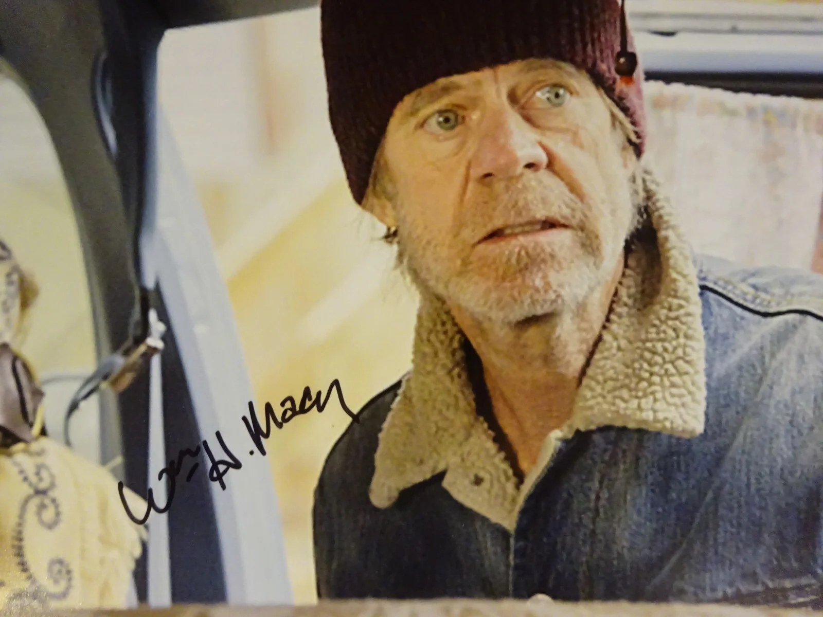 William H Macy — Autographed William H Macy Signed Shameless 11"x14" Photo Beckett BAS COA, изображение 3