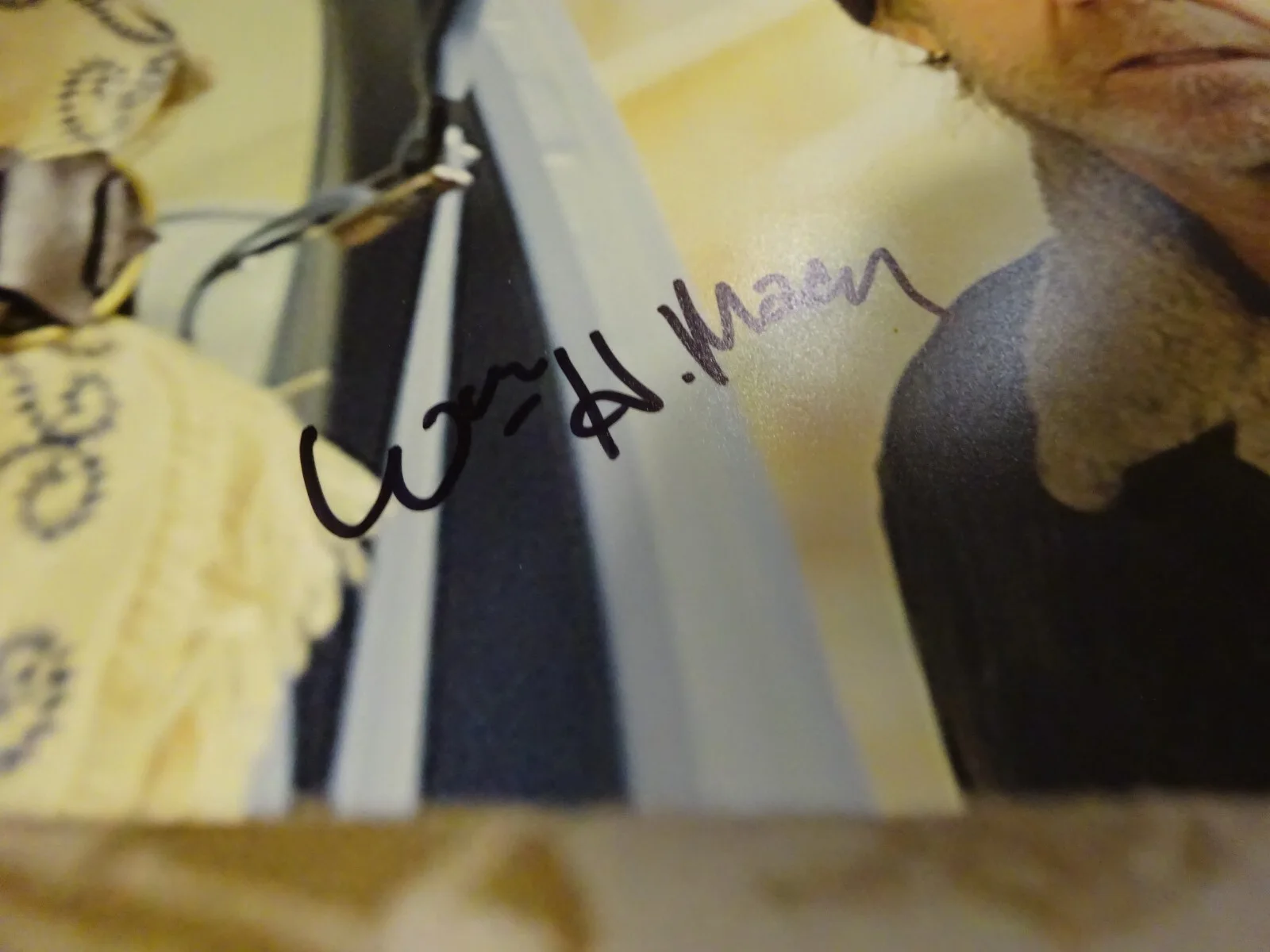 William H Macy — Autographed William H Macy Signed Shameless 11"x14" Photo Beckett BAS COA, изображение 4