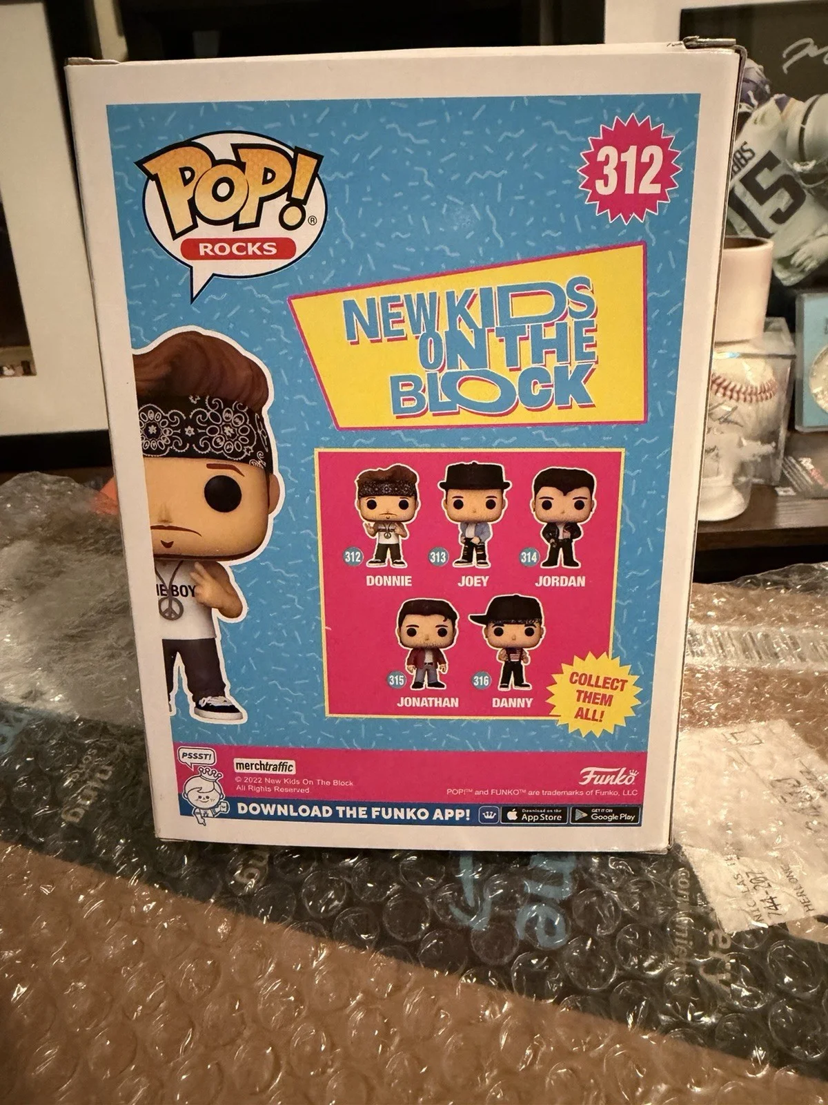 DONNIE WAHLBERG signed (NEW KIDS ON THE BLOCK) #312 Funko Pop JSA Certified, изображение 3