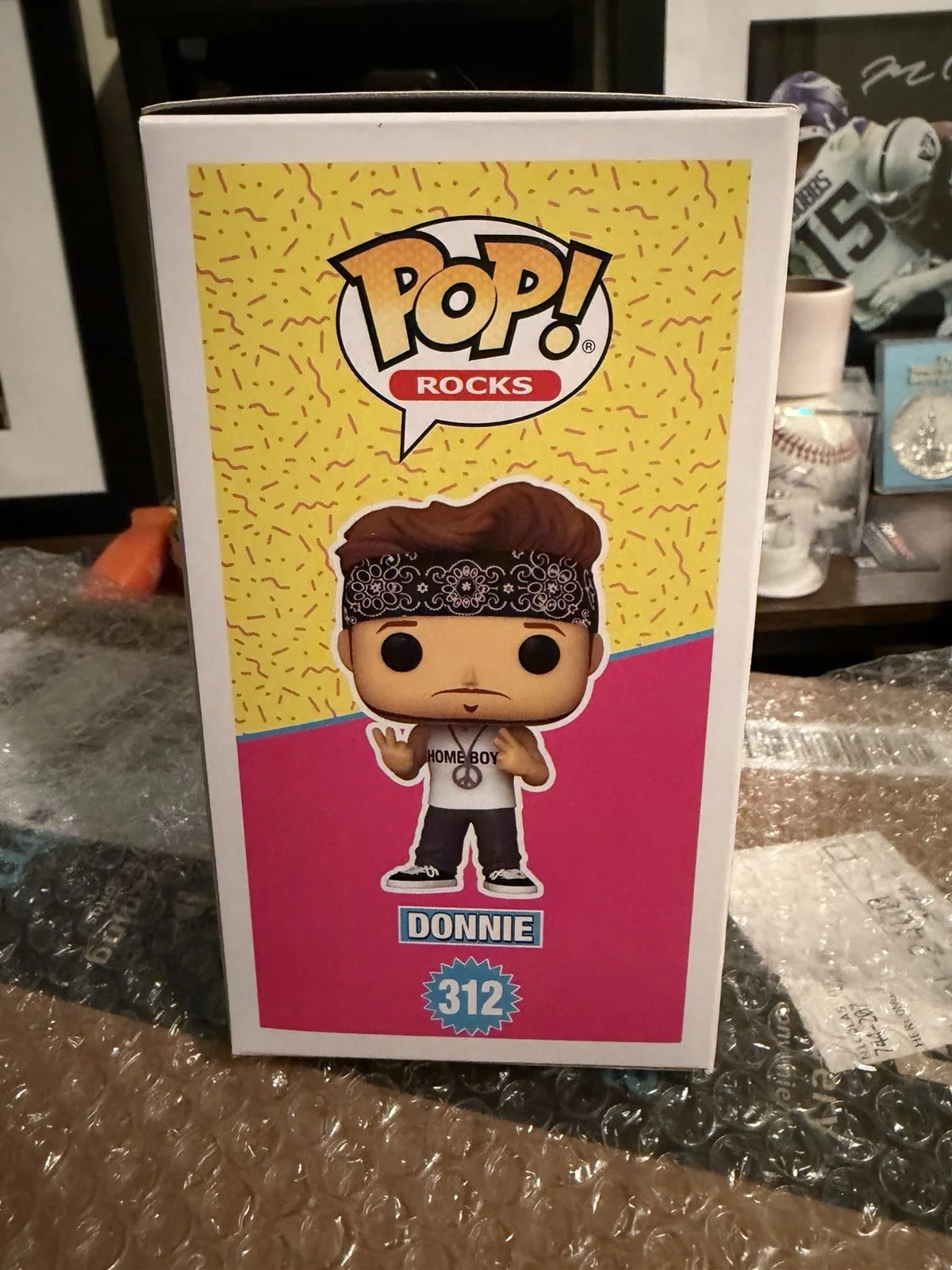 DONNIE WAHLBERG signed (NEW KIDS ON THE BLOCK) #312 Funko Pop JSA Certified, изображение 4