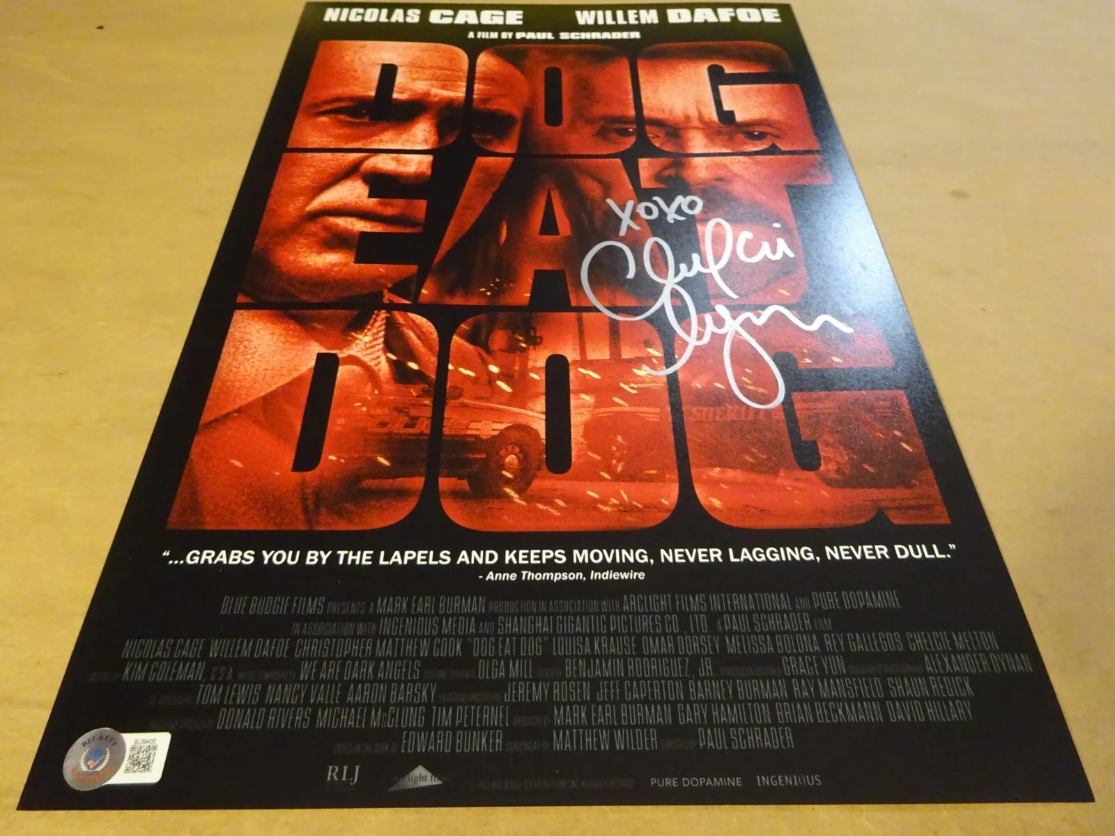 Chelcie Lynn — Signed Chelcie Lynn Autographed Dog Eat Dog 11"x17" Photo Beckett BAS COA, изображение 2