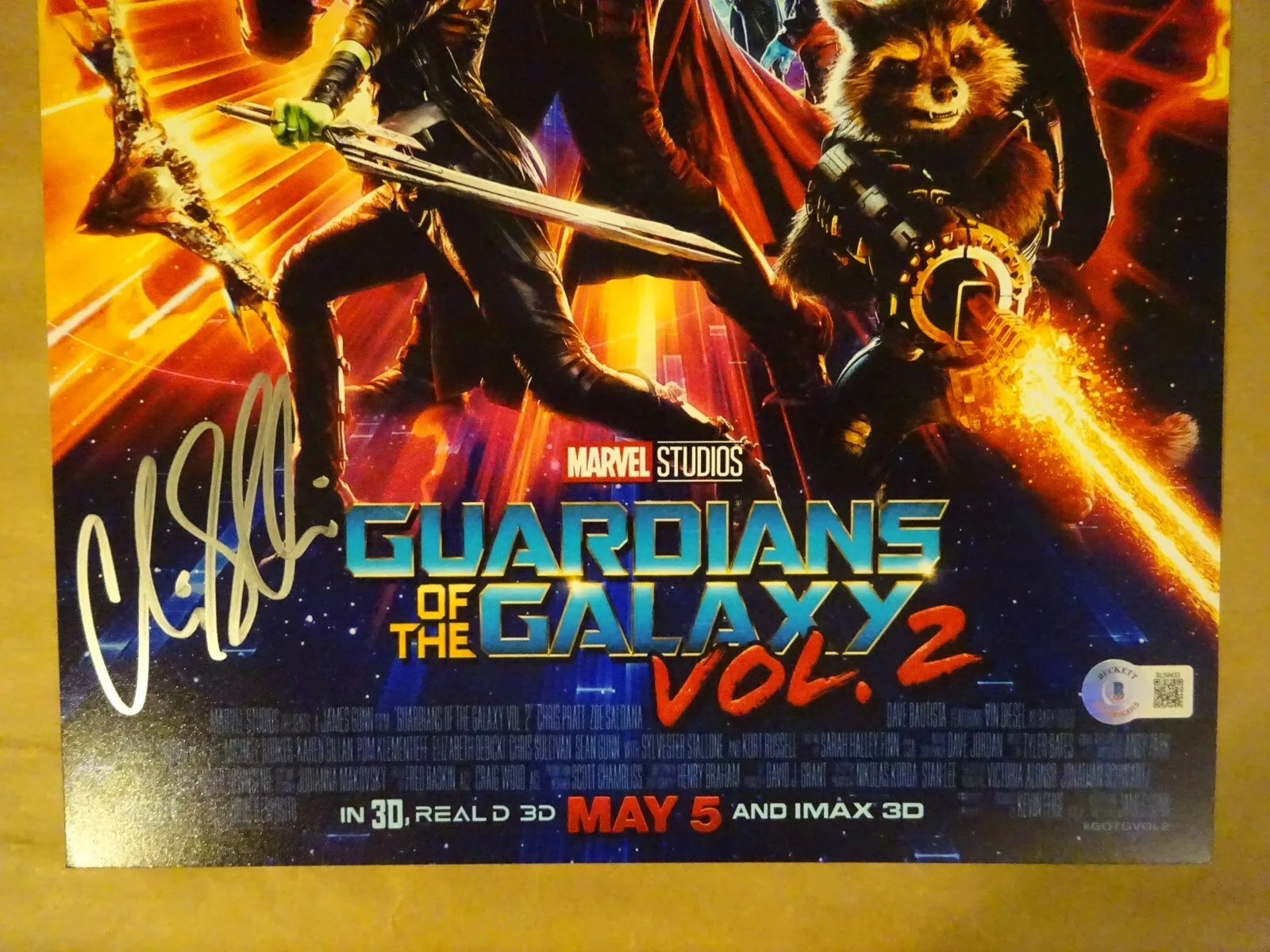 Chris Sullivan — Signed Chris Sullivan Autographed Guardians Of The Galaxy 2 11x17 Photo BAS COA, изображение 3
