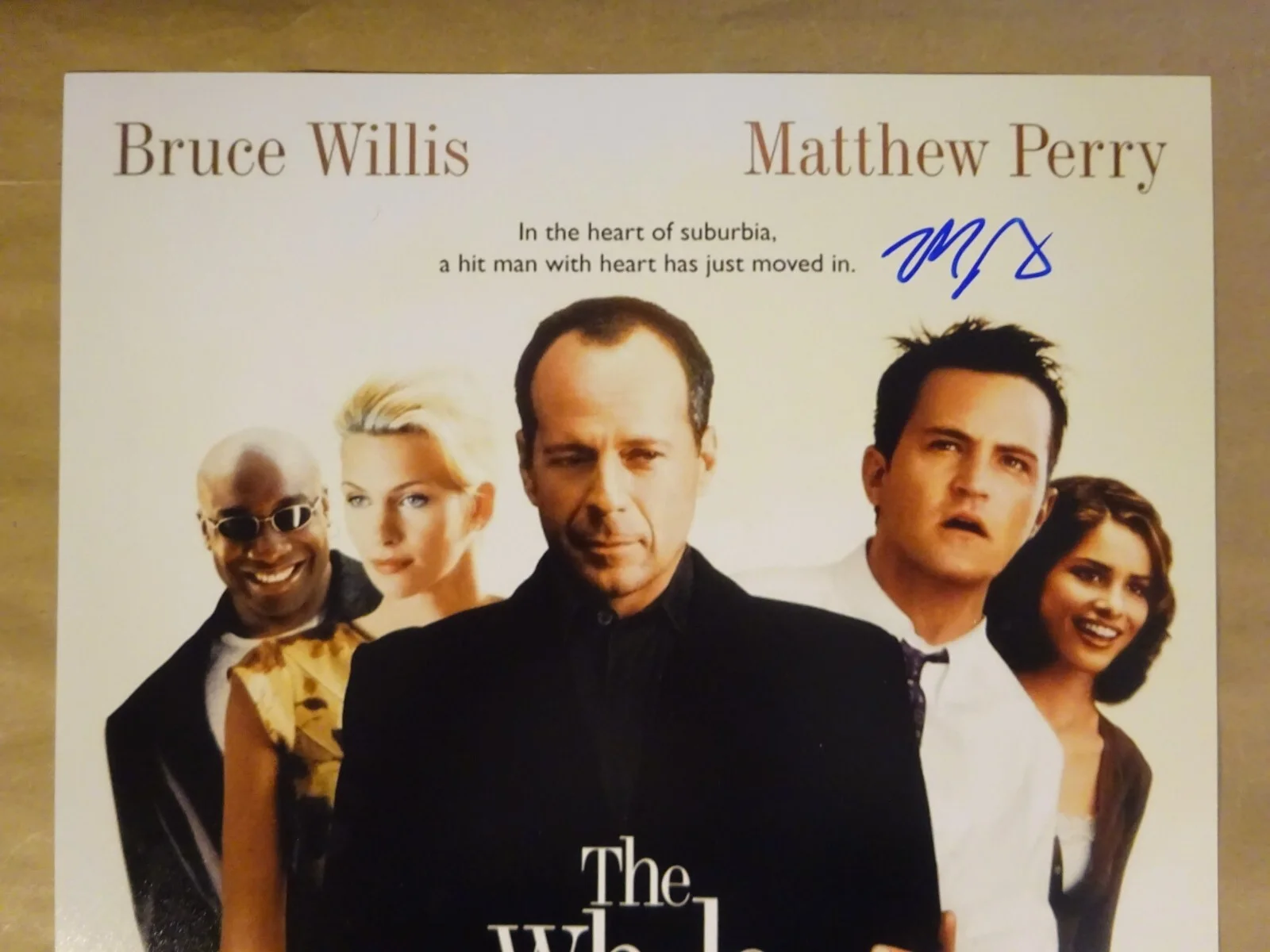 Matthew Perry — Signed Matthew Perry Autographed The Whole Nine Yards 12"x18" Photo Beckett COA, image 4