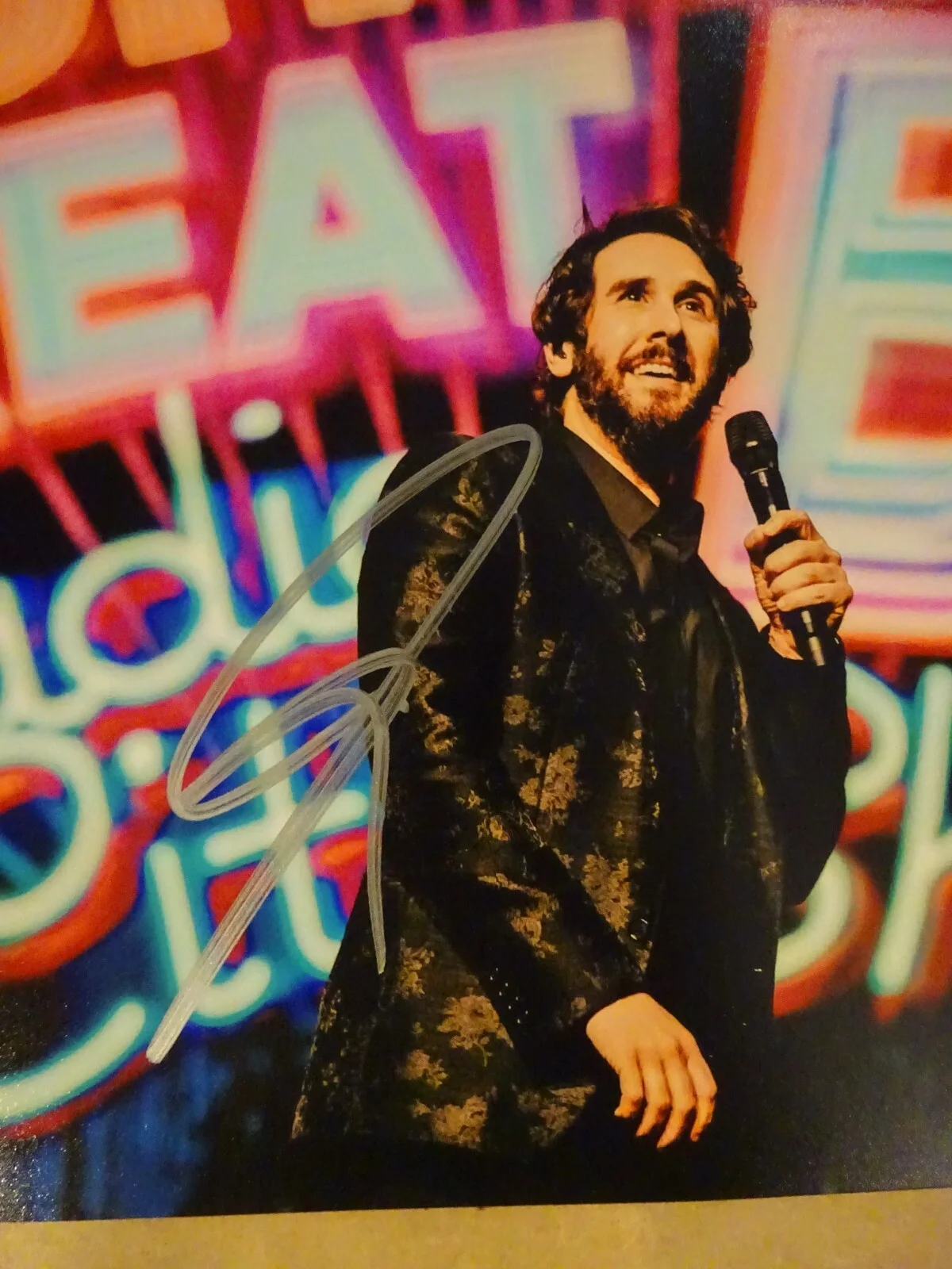 Autographed Josh Groban Signed 8"x10" Photo Beckett BAS COA, изображение 3