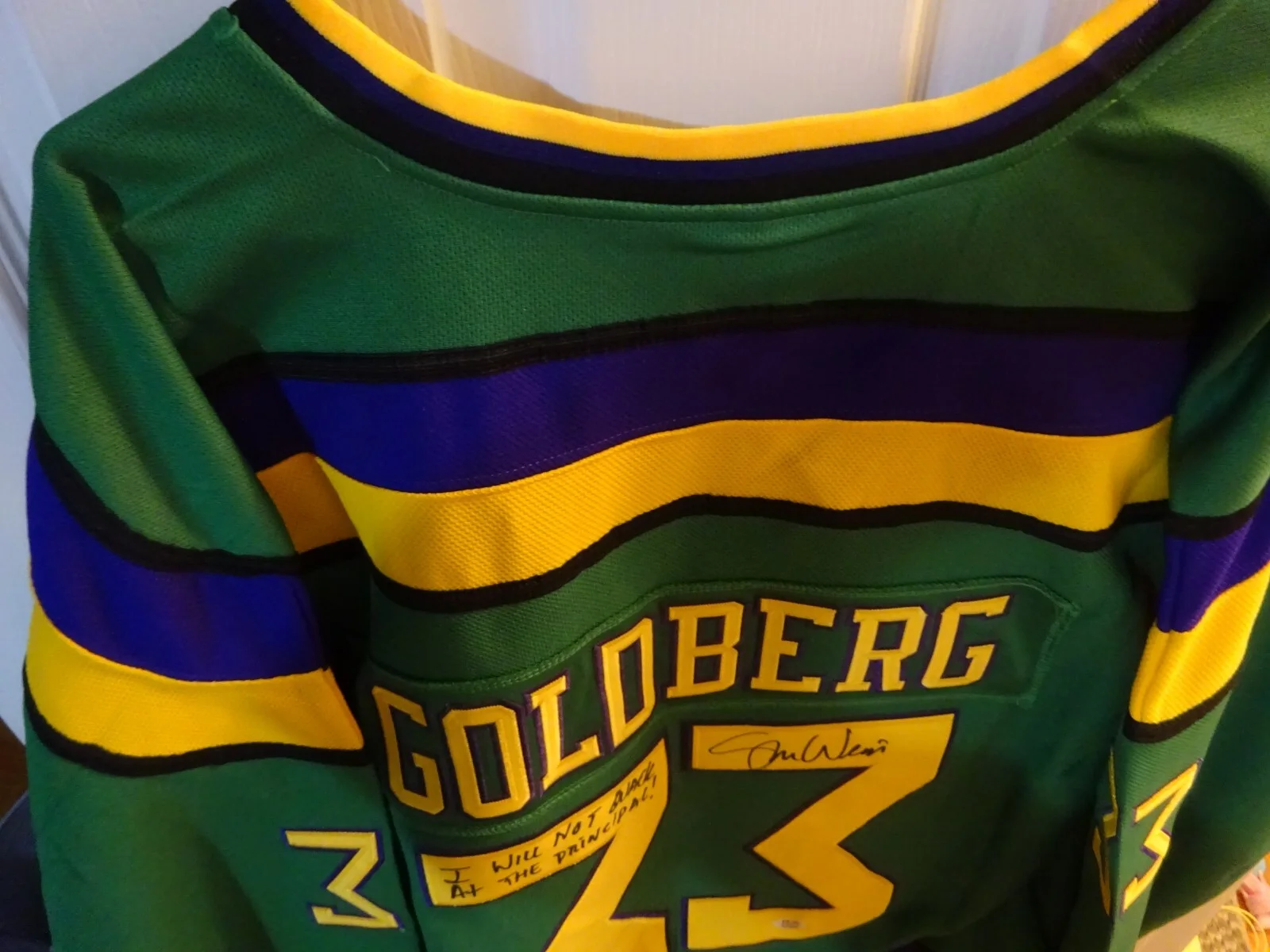 Shaun Weiss — Signed Shaun Weiss Autographed Inscriptions Mighty Ducks Goldberg Jersey PSA COA, image 3