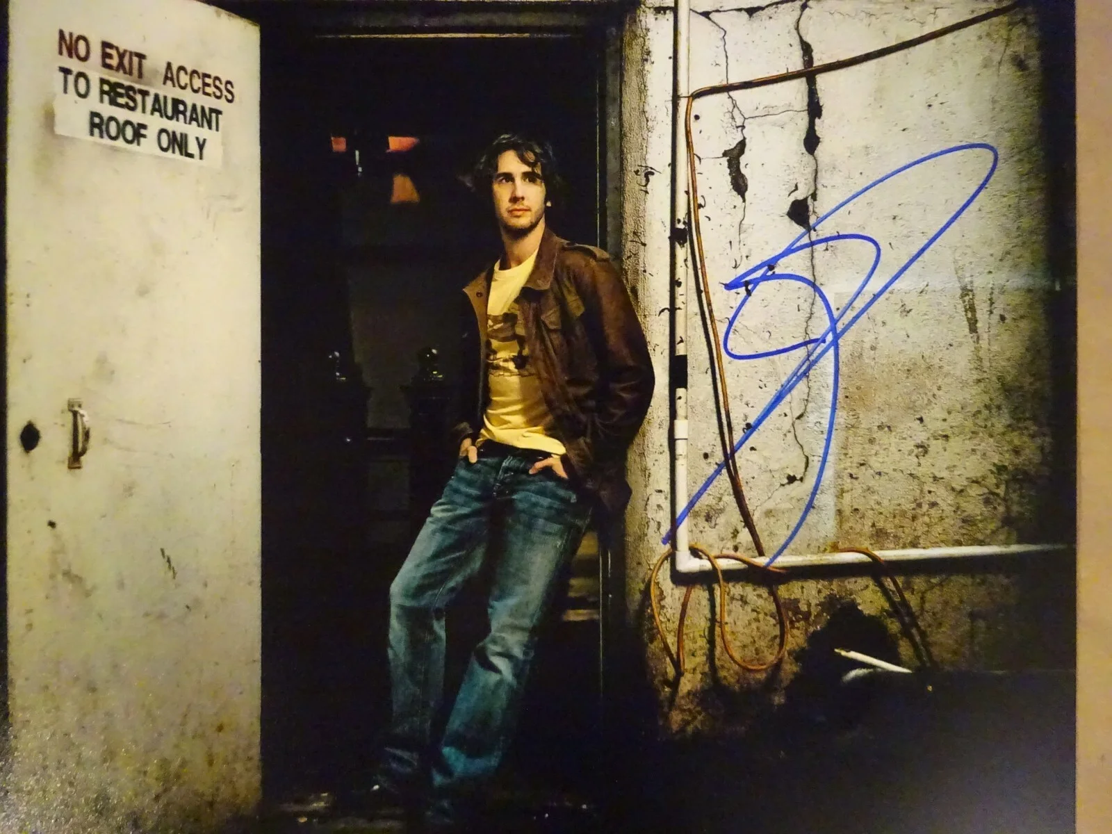 Autographed Josh Groban Signed 11"x14" Photo Beckett BAS COA, изображение 3