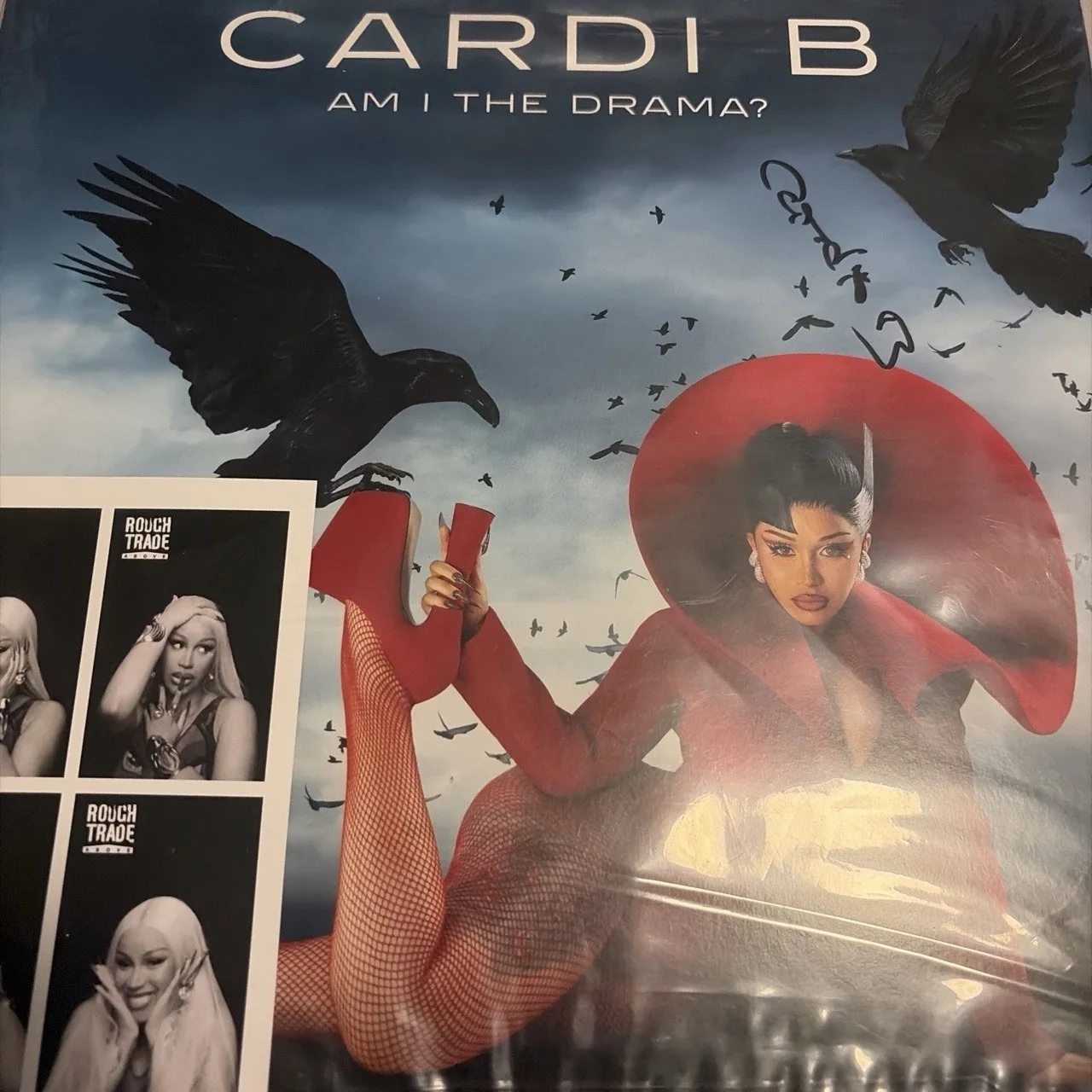 Cardi B Signed 'Am I The Drama?' Red Vinyl Album Autographed, изображение 3