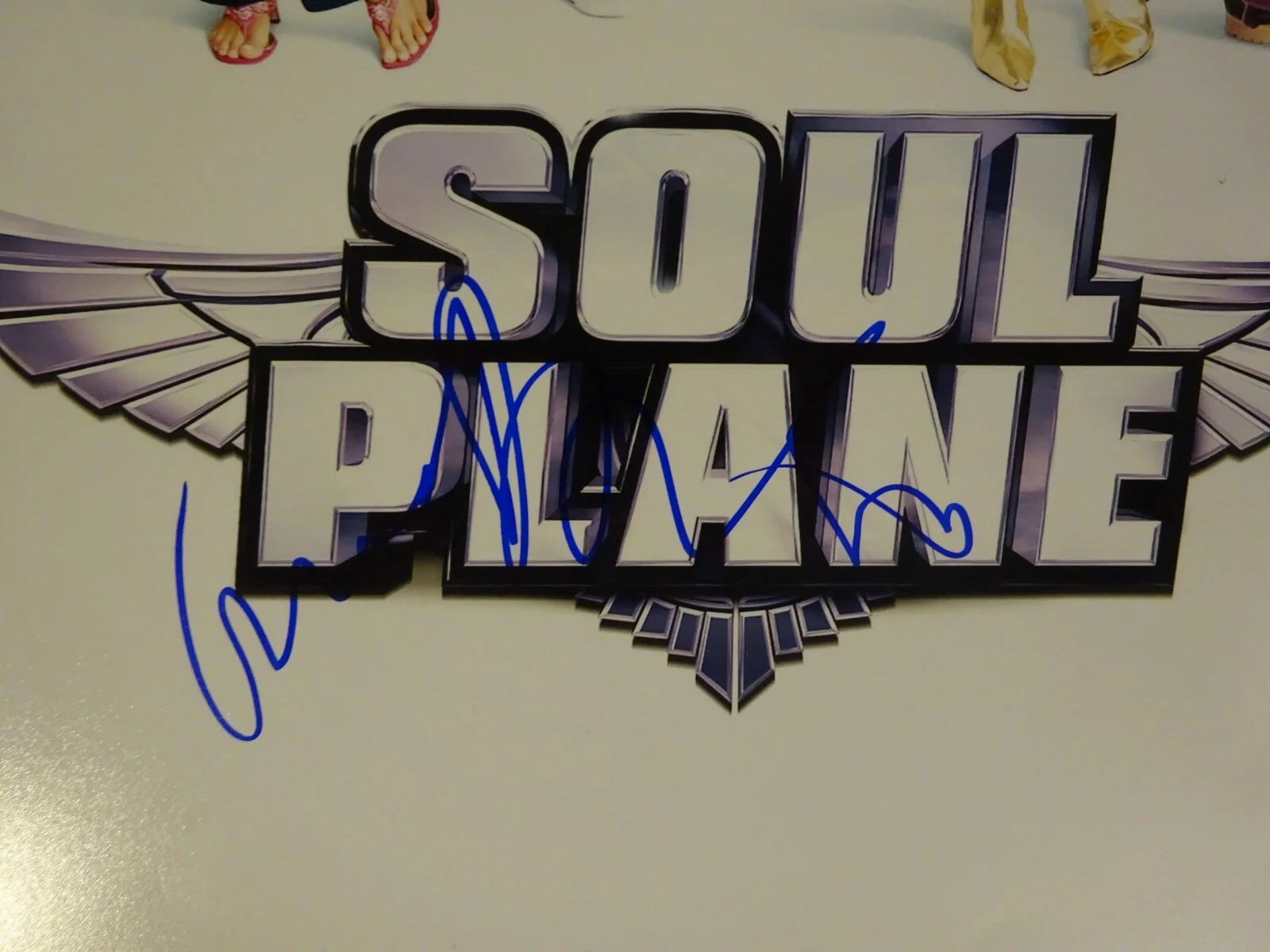 D.L. Hughley — Signed D L Hughley Autographed Soul Plane 11"x17" Photo Beckett BAS COA, изображение 3