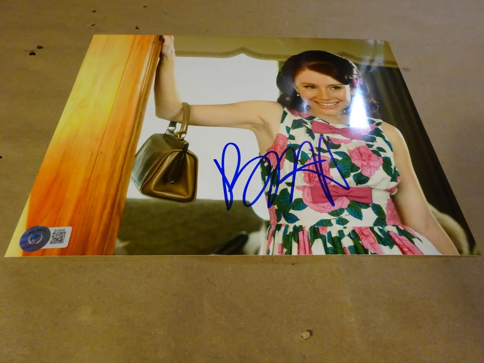 Bryce Dallas Howard — Autographed Bryce Dallas Howard Signed 8"x10" The Help Photo Beckett BAS COA, изображение 2