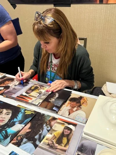 Darcy DeMoss autographed 8x10 Photo COA, image 2