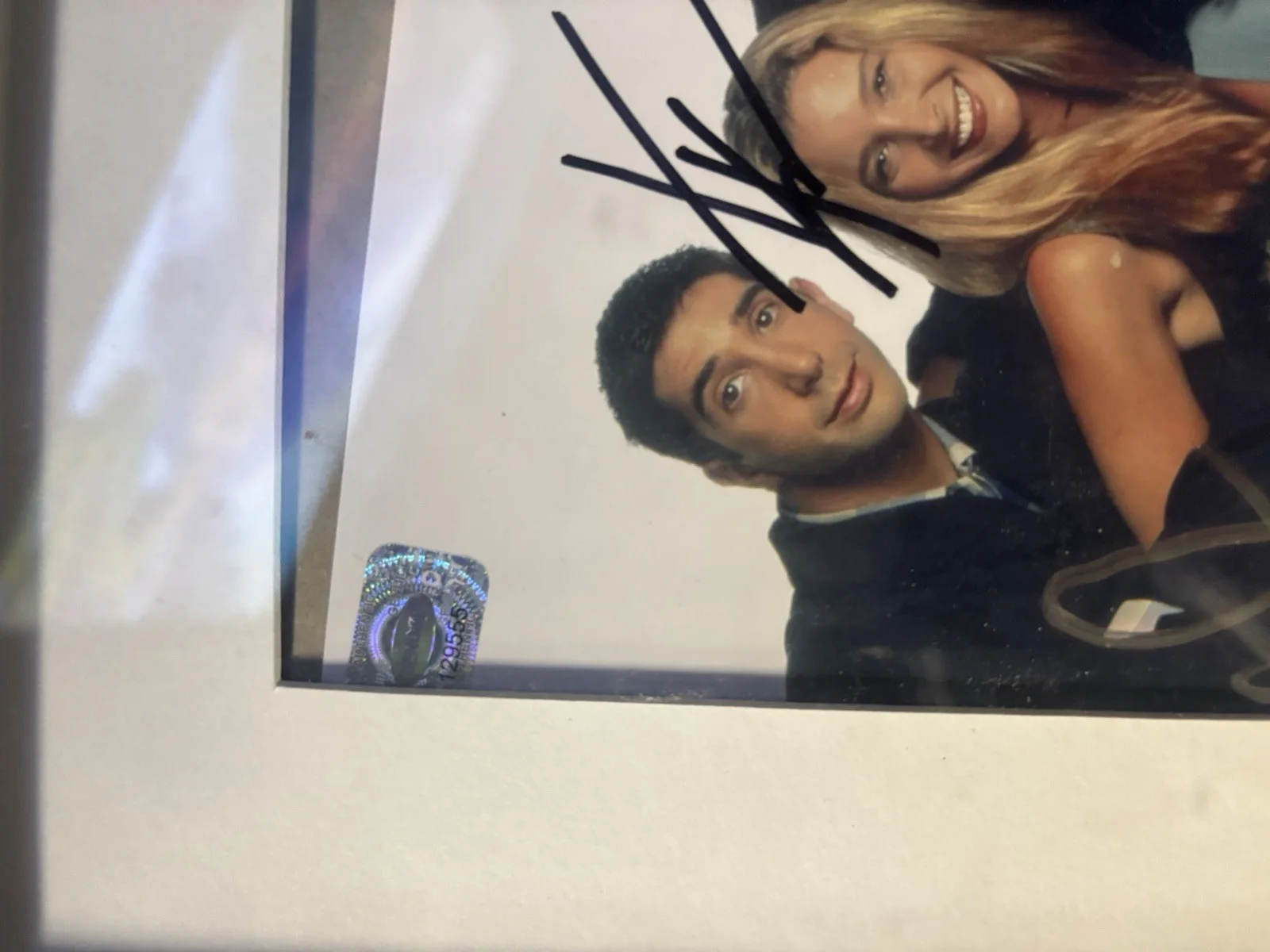 Cast — Friends TV Show Cast Signed Autograph Original Photo - Not Authenticated, image 2